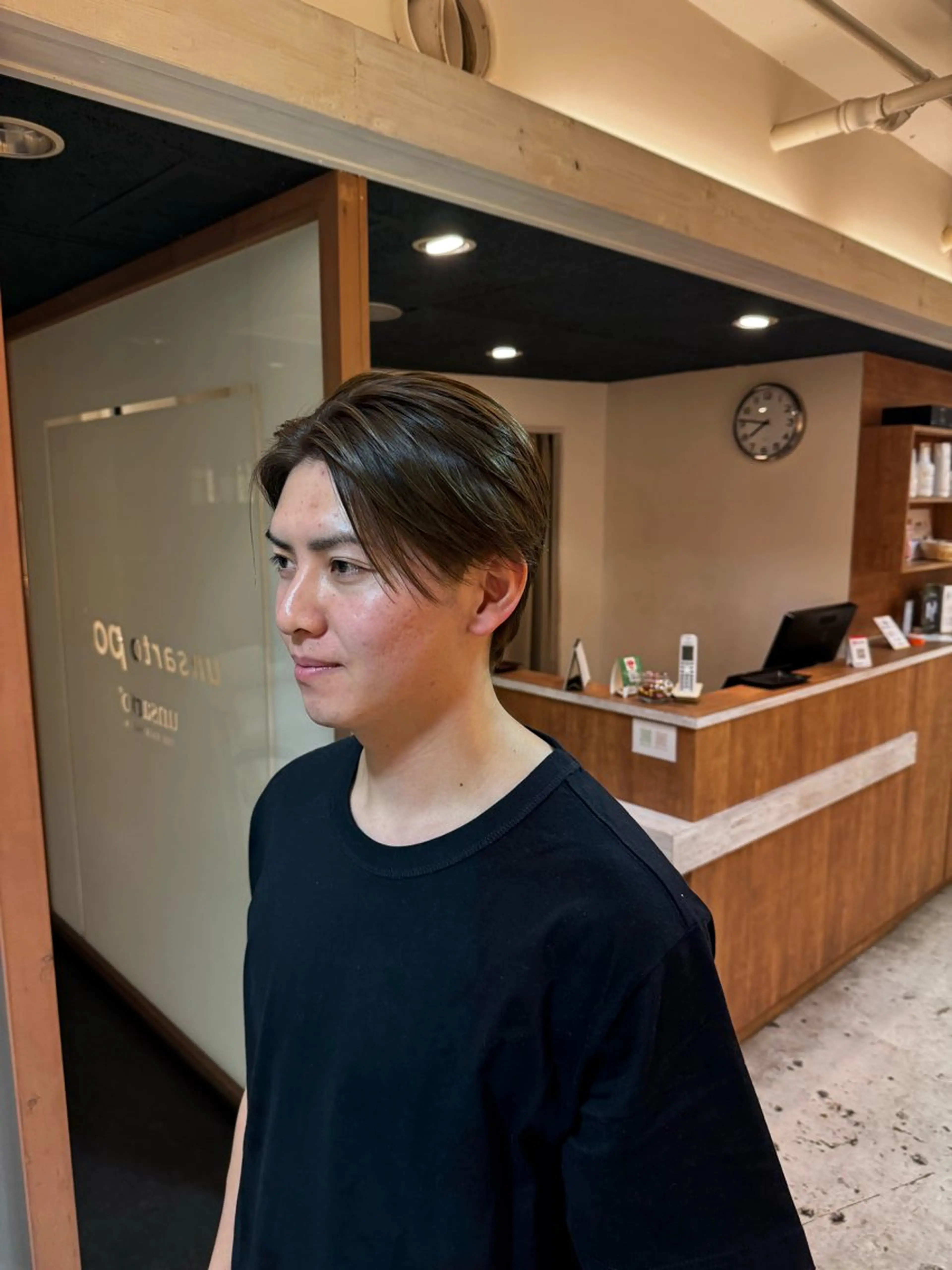 メンズ カット 縮毛矯正 トリートメント タツキ／レイヤー／ パーマ／艶カラーのヘアスタイル