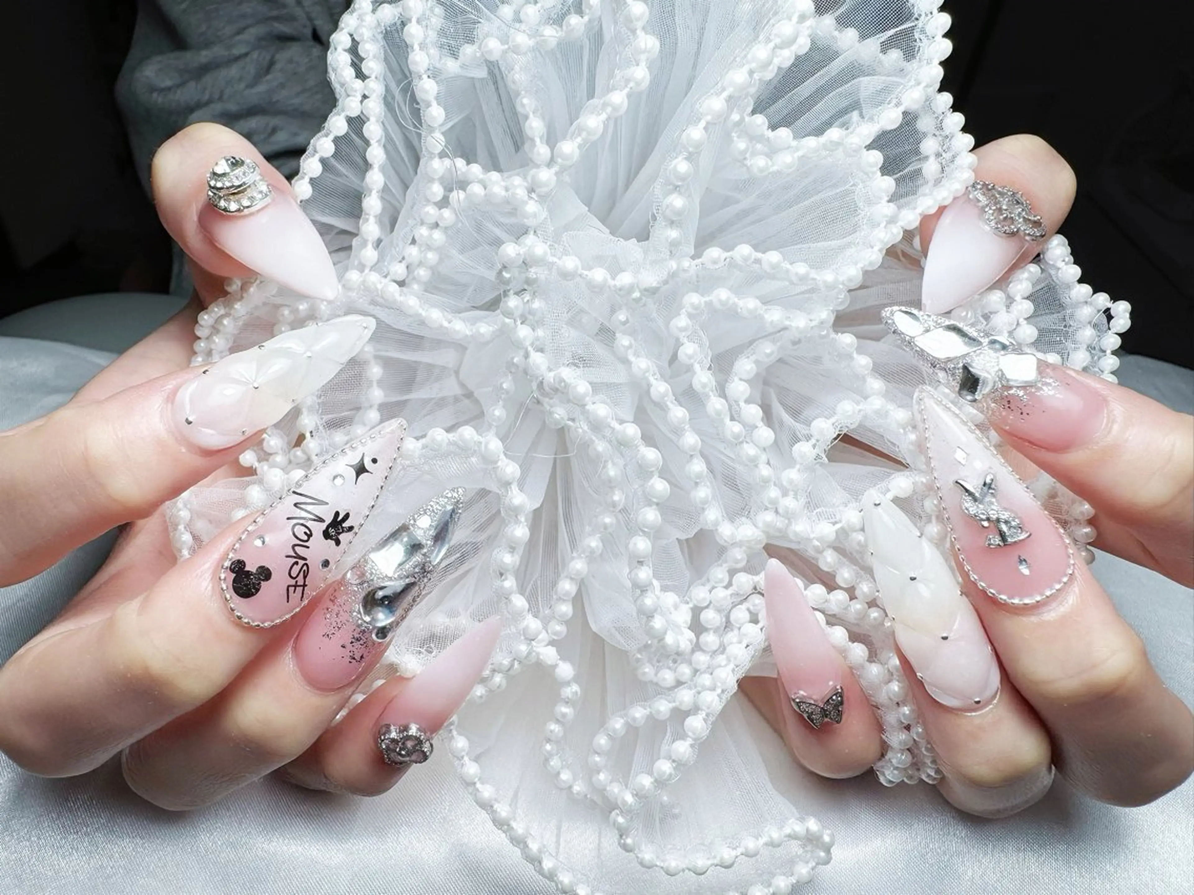 ネイル ハンドネイル ビューティーサロン フラワーズ所属・ビューティーサロン フラワーズ ヒのネイルデザイン