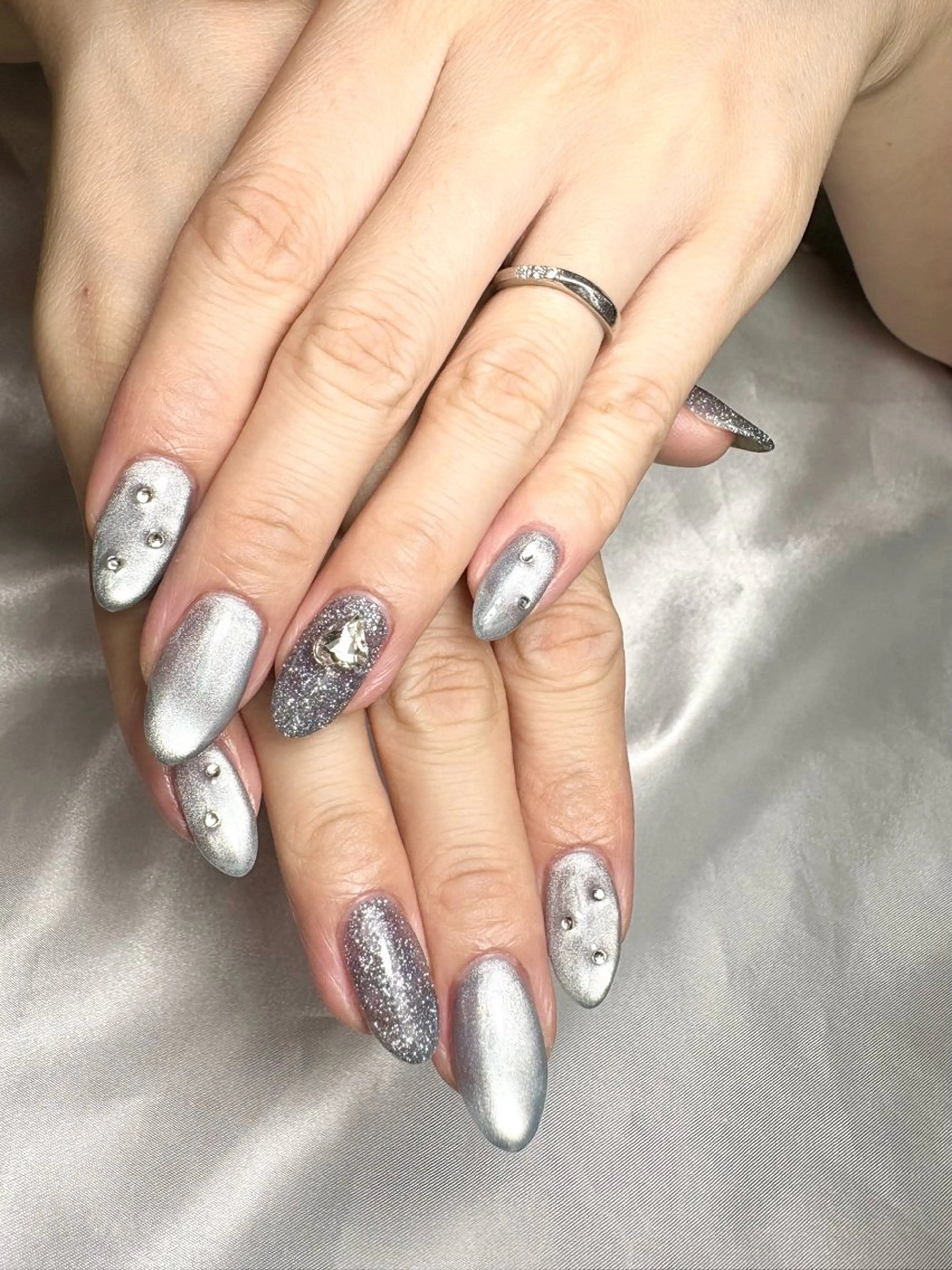 ネイル ハンドネイル K Rのネイルデザイン