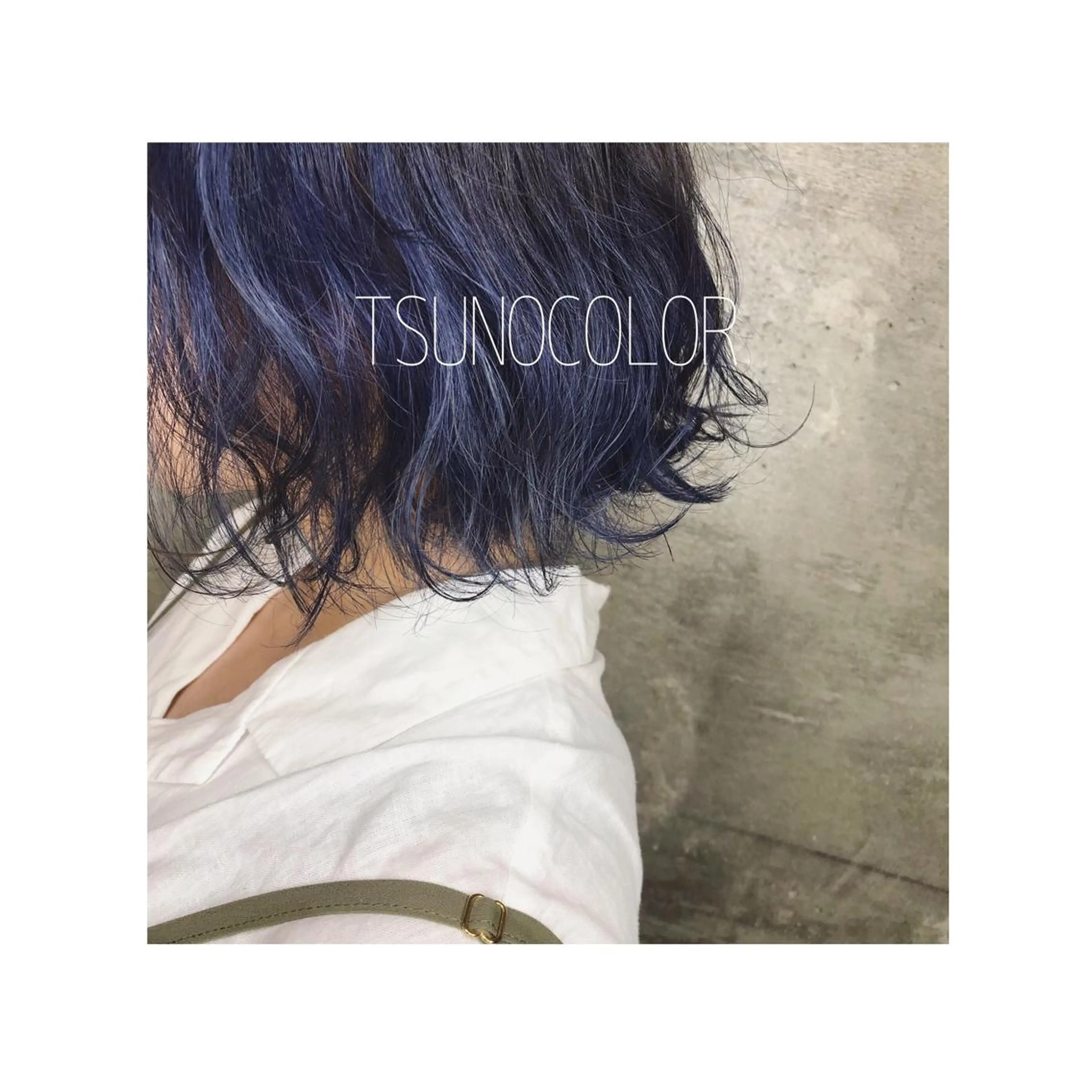 ショート カラー ブルーカラー GARU-ガル-所属・TSUNO🦖 派手髪/オタク美容師のヘアスタイル