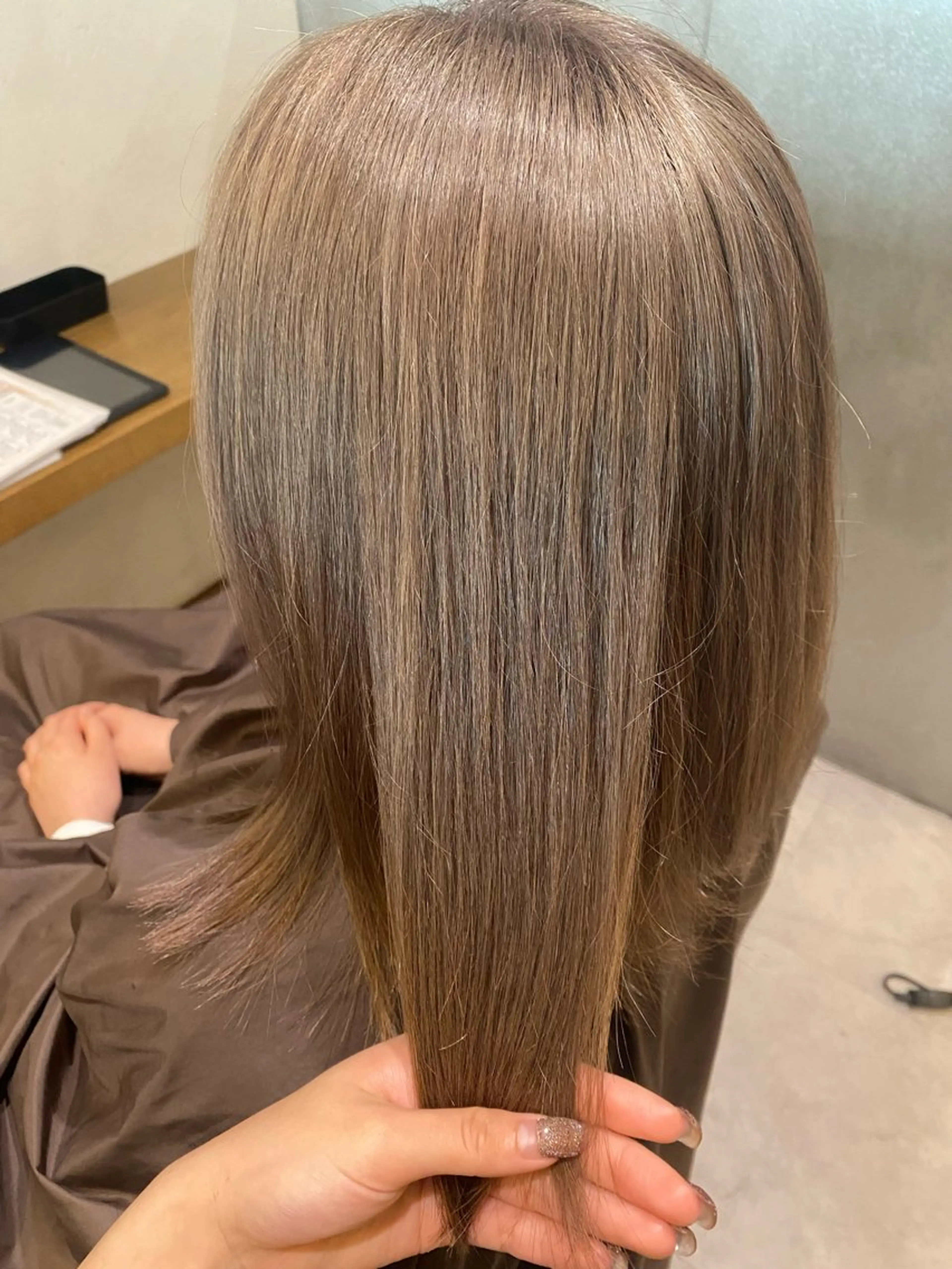 ミディアム カラー カット ヘアカラー 希優🌺ソムリエ /ブリーチ/カットのヘアスタイル