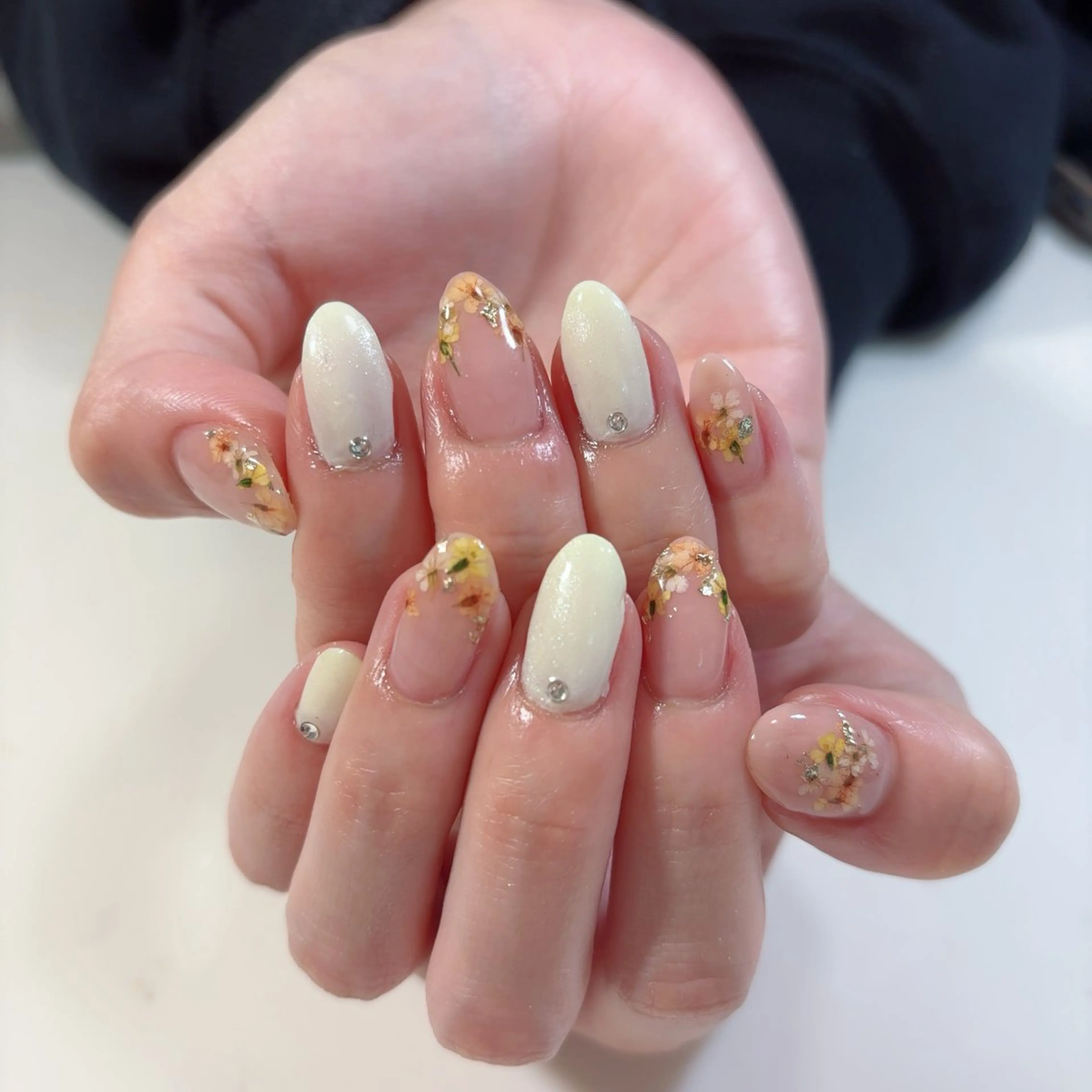 ネイル フラワーネイル ハンドネイル * haruのネイルデザイン