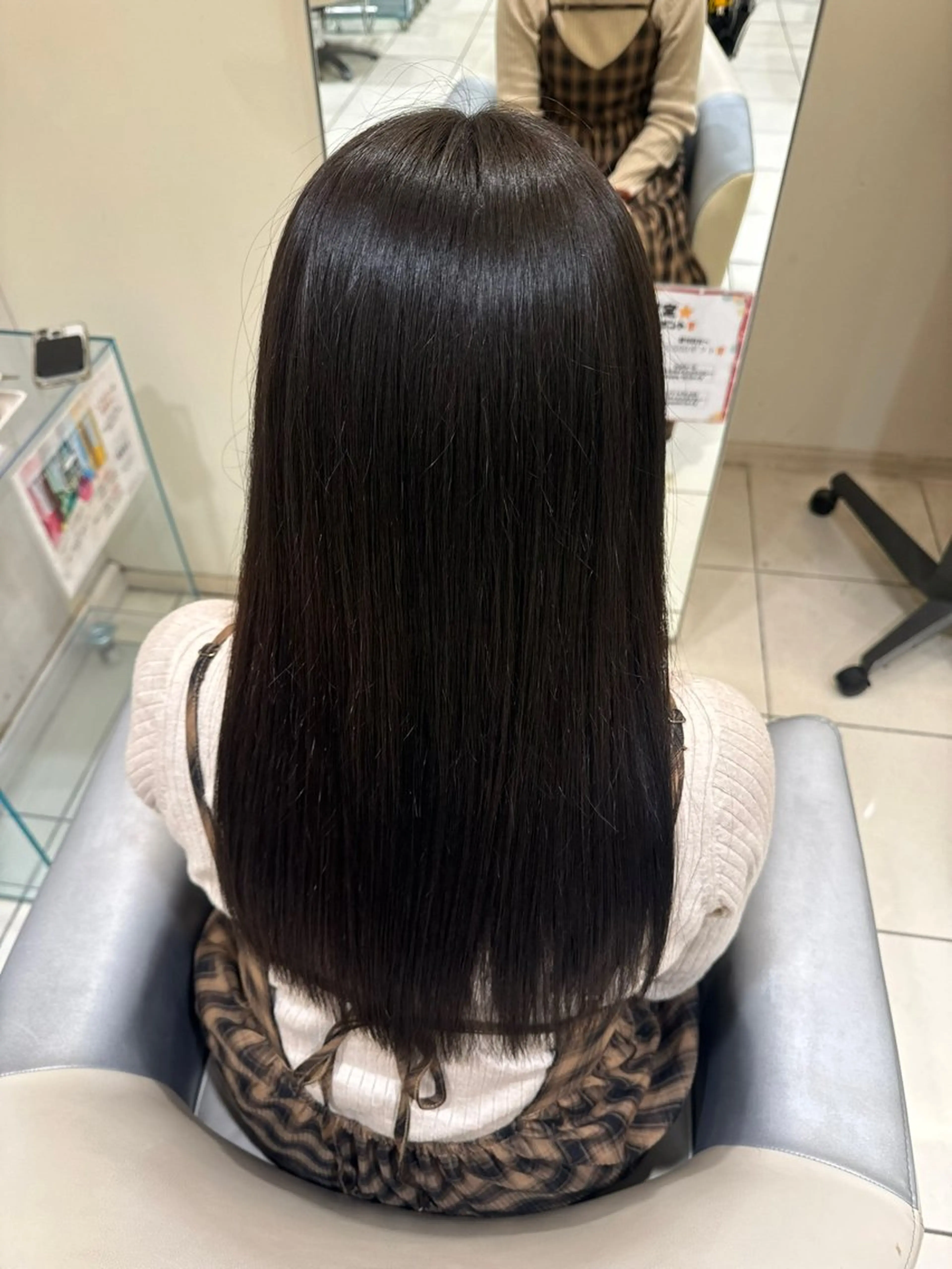 カラー ブラウン艶カラー / mizuki🎀のヘアスタイル