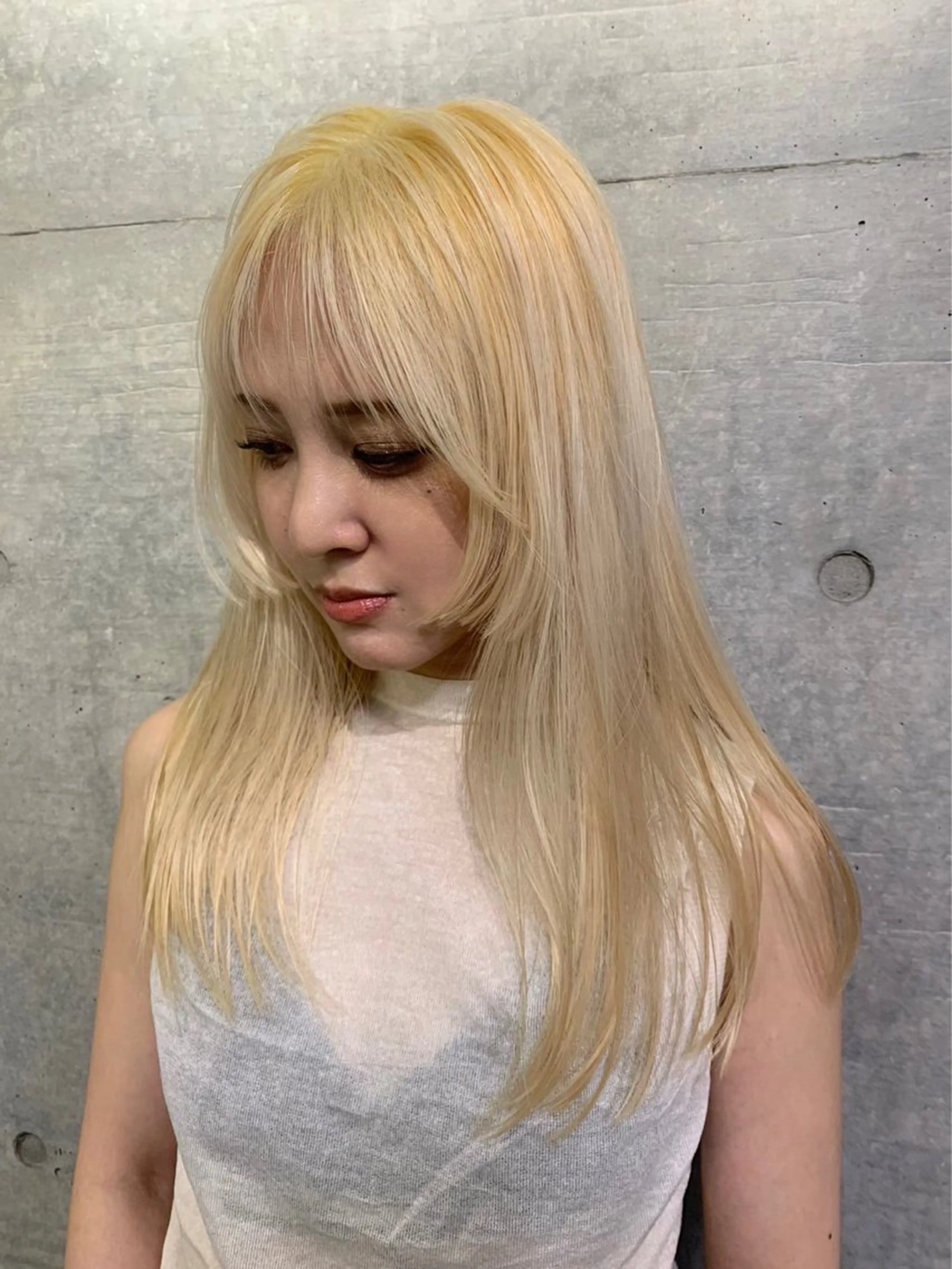 【新規】カット&抜きっぱなしブリーチ👩‍🦳色落ち心配なしのレディースメンズ大人気メニュー❕ブリーチ2とカット/韓国風の写真