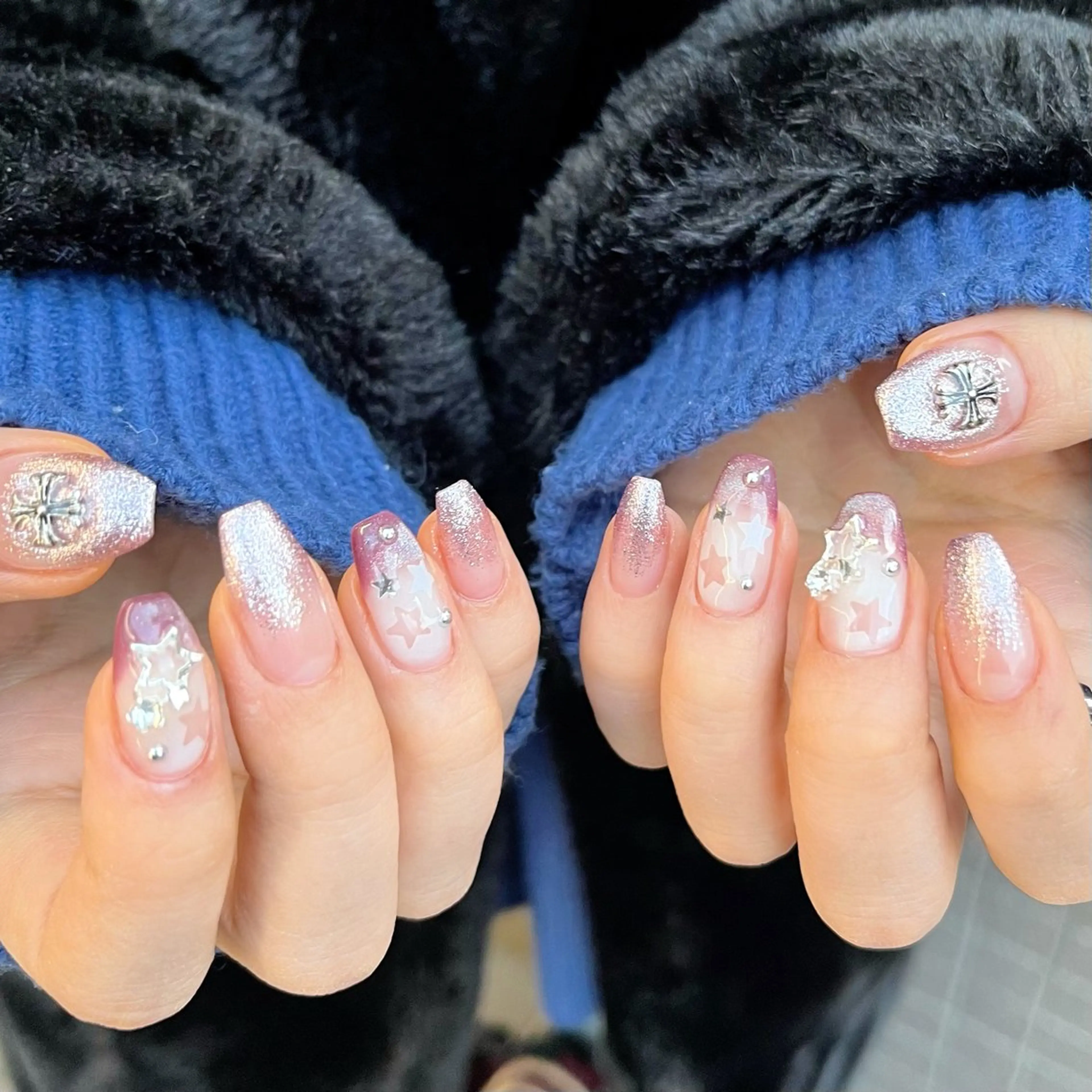 ネイル ハンドネイル ハンドケア 🎀NAIL🎀 AI🪄︎︎◝✩のネイルデザイン