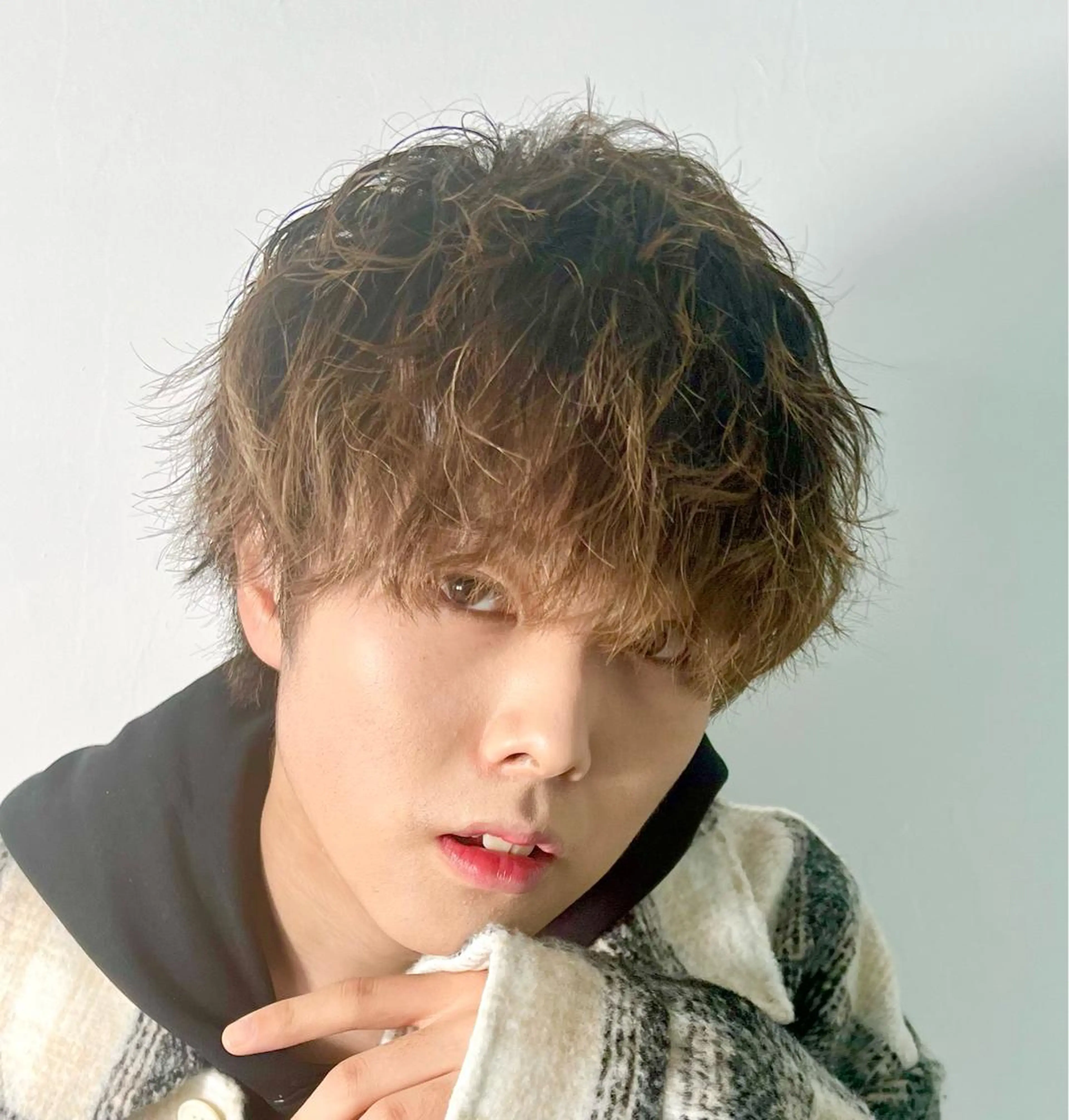 ミディアム パーマ メンズ 波巻きパーマ 【柏メンズパーマ職人 】店長　KAZUMAのヘアスタイル