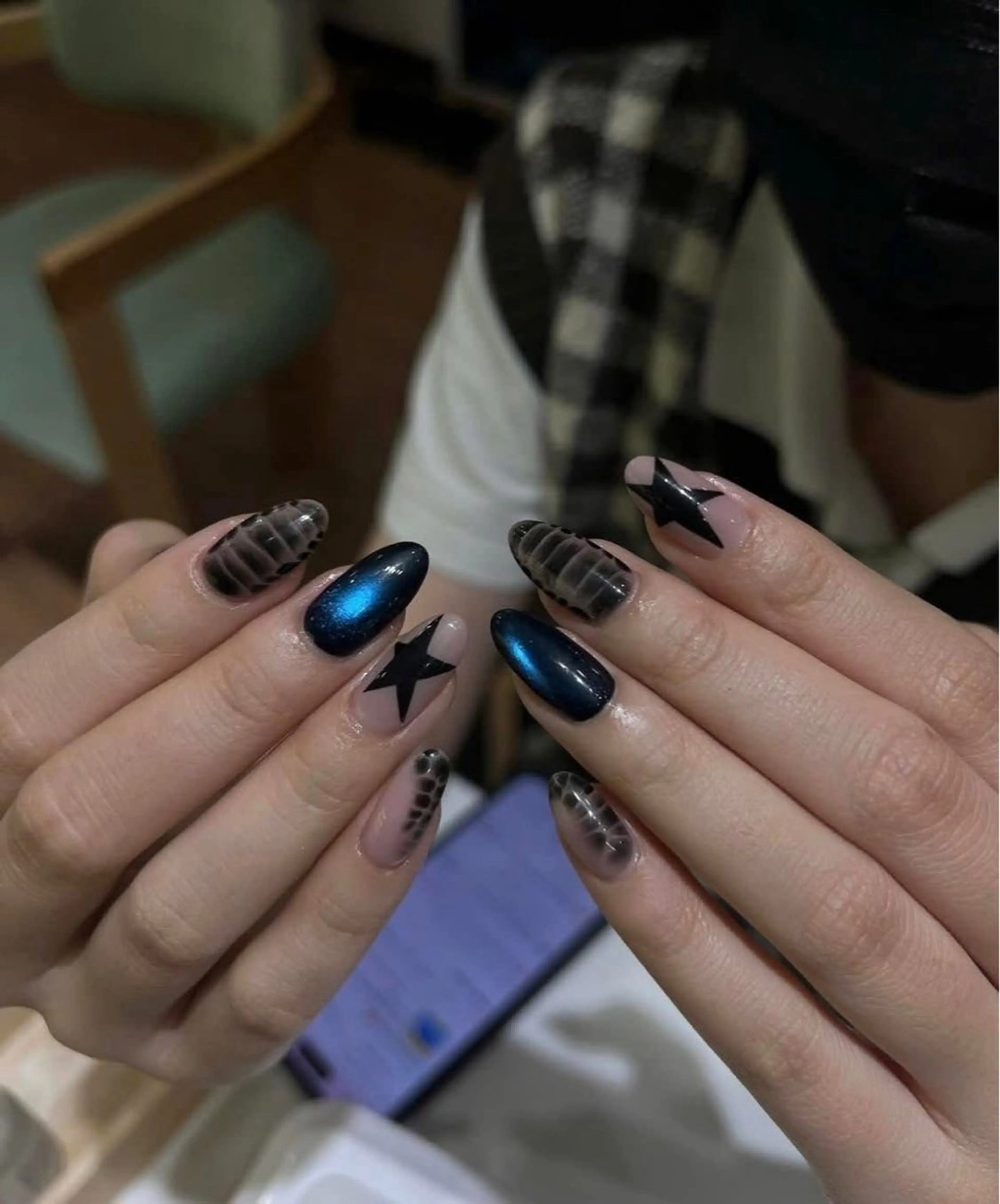 ネイル チークネイル フレンチネイル グラデーション 韓国ネイル マグネットネイル ハンドネイル Kitty1689 Kittyのネイルデザイン