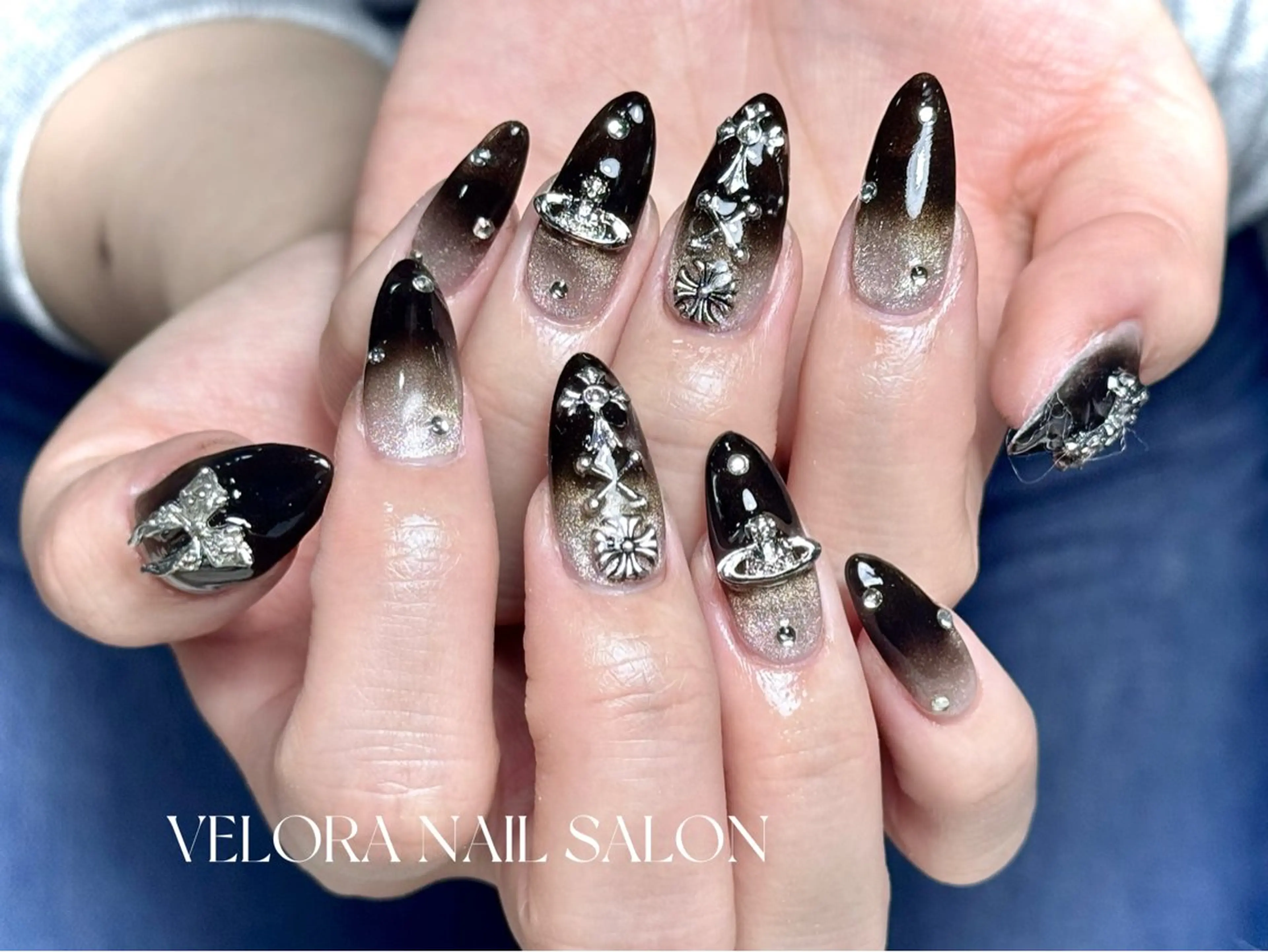 ネイル ハンドネイル VELORA NAILのネイルデザイン