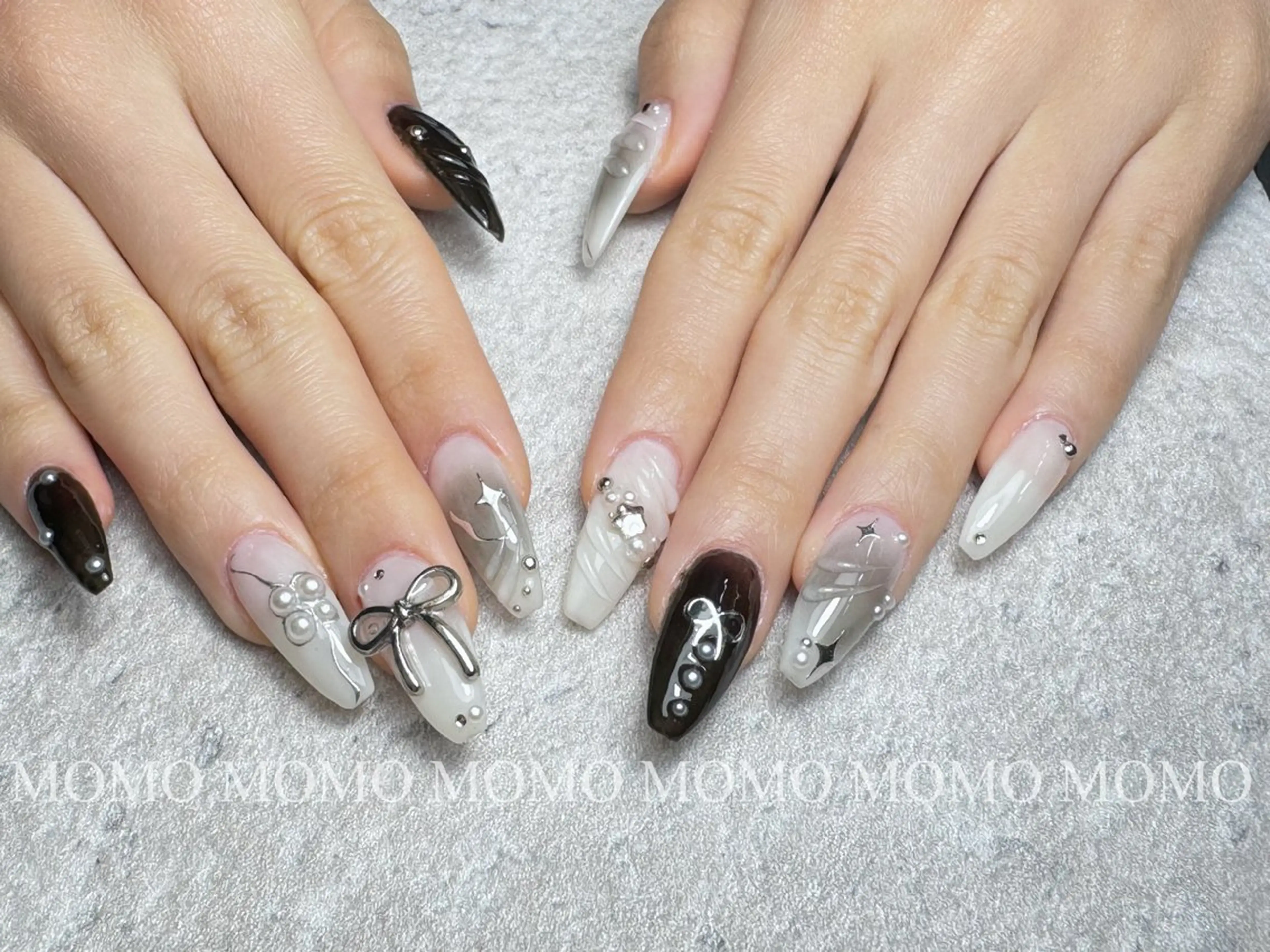 ネイル 持ち込み MOMO nail所属・NIITSU 川崎のネイルデザイン