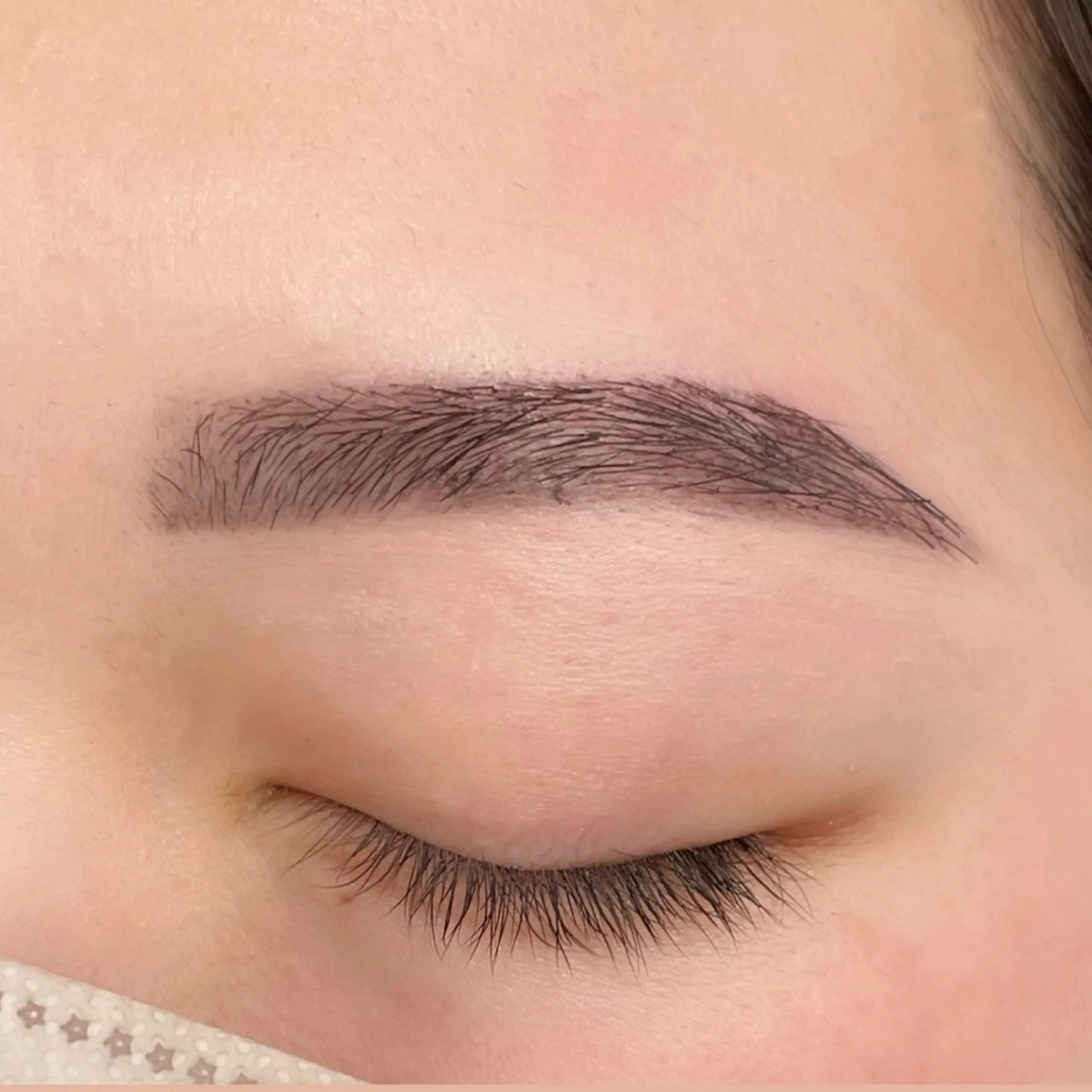 アイブロウ 坂田 りおのマツエク・マツパデザイン