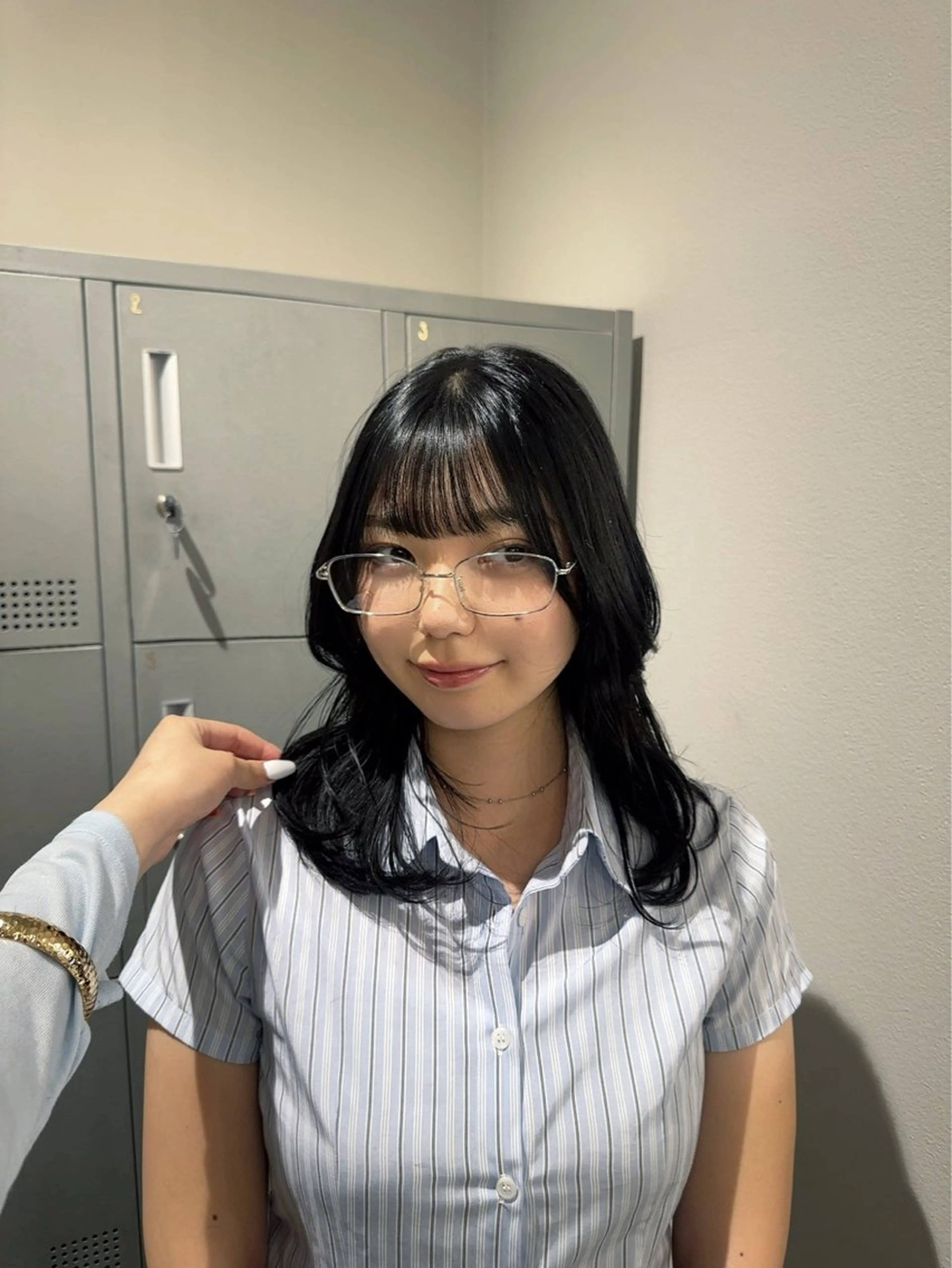 ミディアム カット ヘアカラー 透明感カラー/レイ ヤーカット/KaHoのヘアスタイル