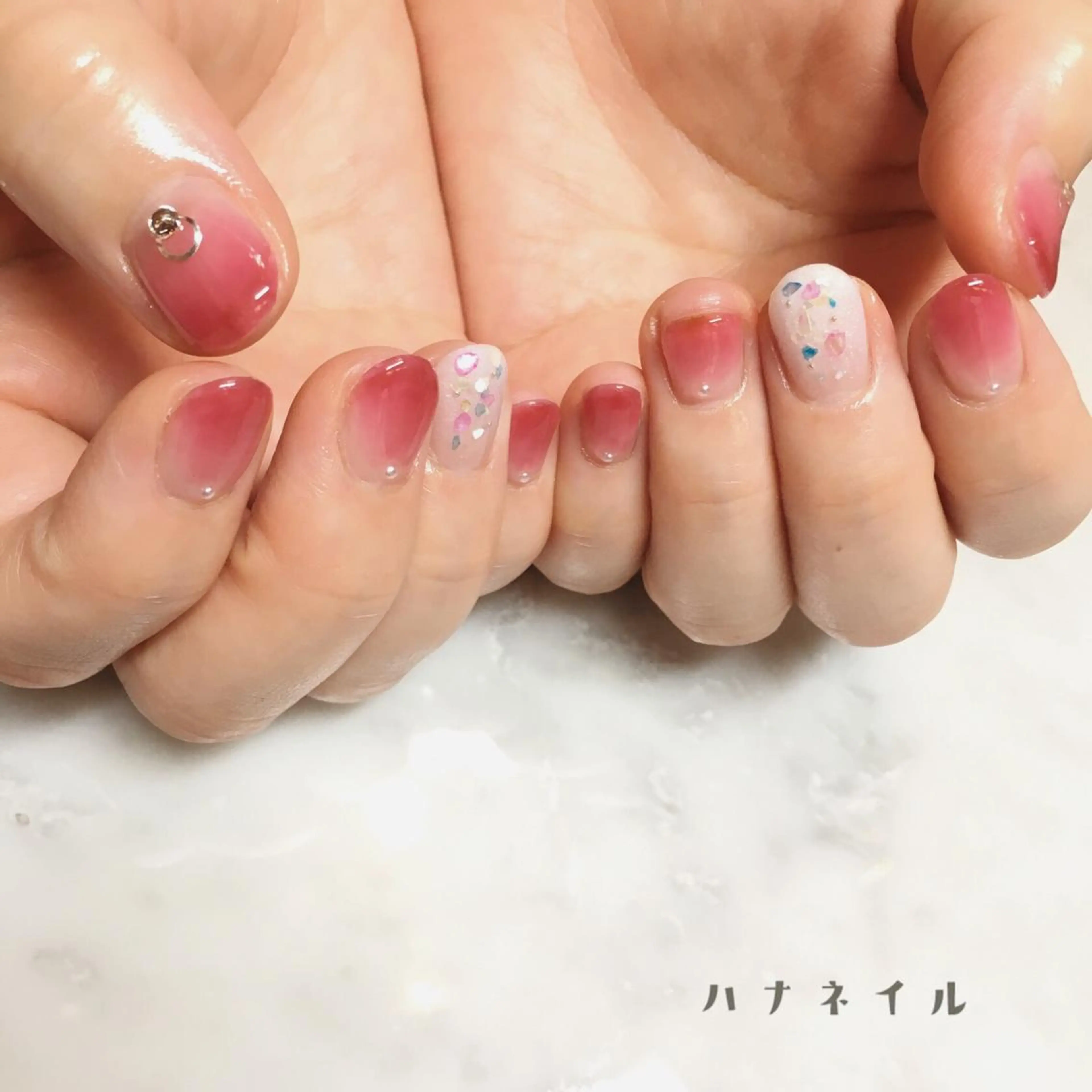 ネイル ハナネイル所属・橋本 みなみのネイルデザイン