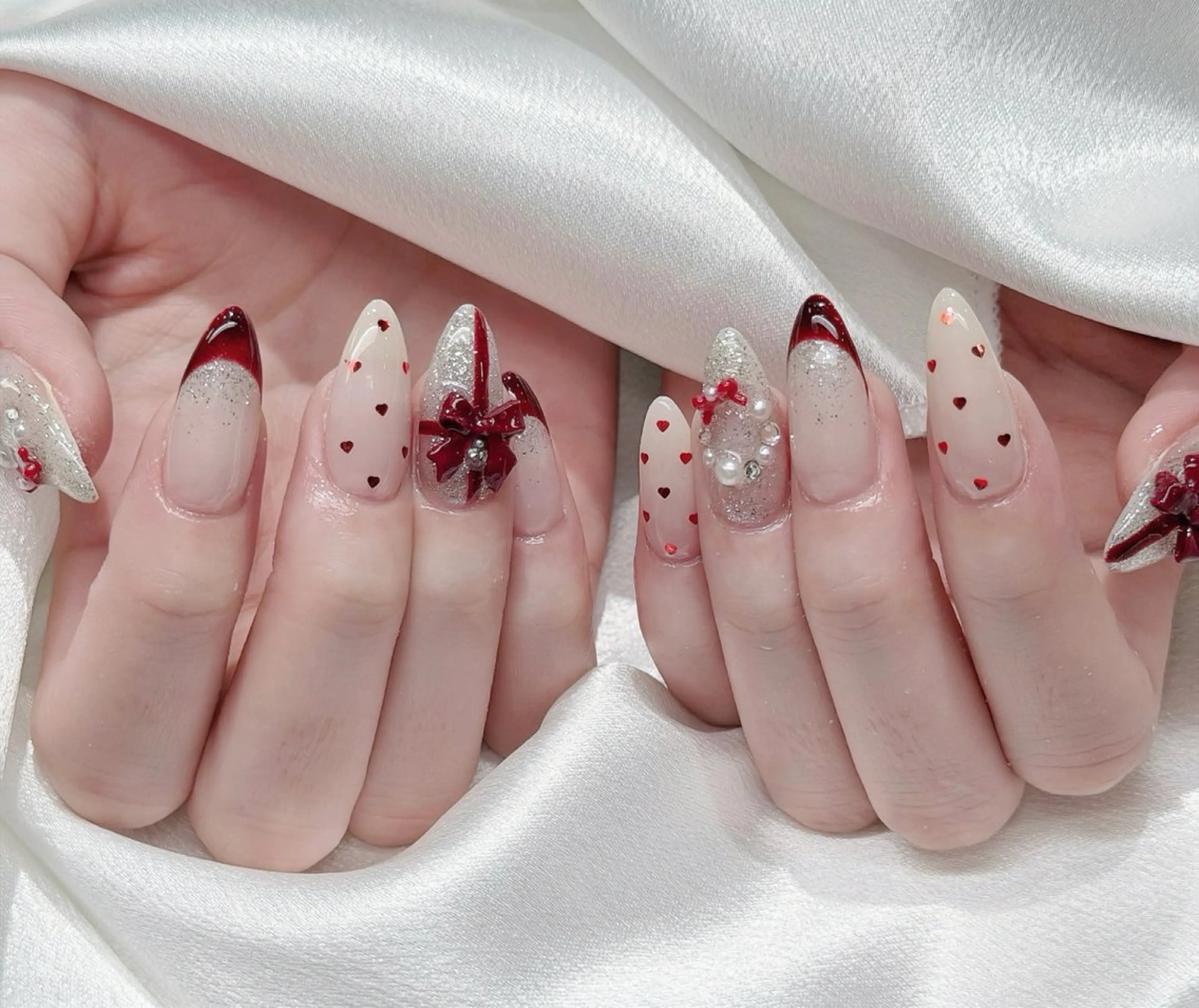 ネイル アートネイル ボルドー フレンチネイル 韓国ネイル 持ち込み ハンドネイル Hanni Nail Salon所属・Hanni ハンのネイルデザイン
