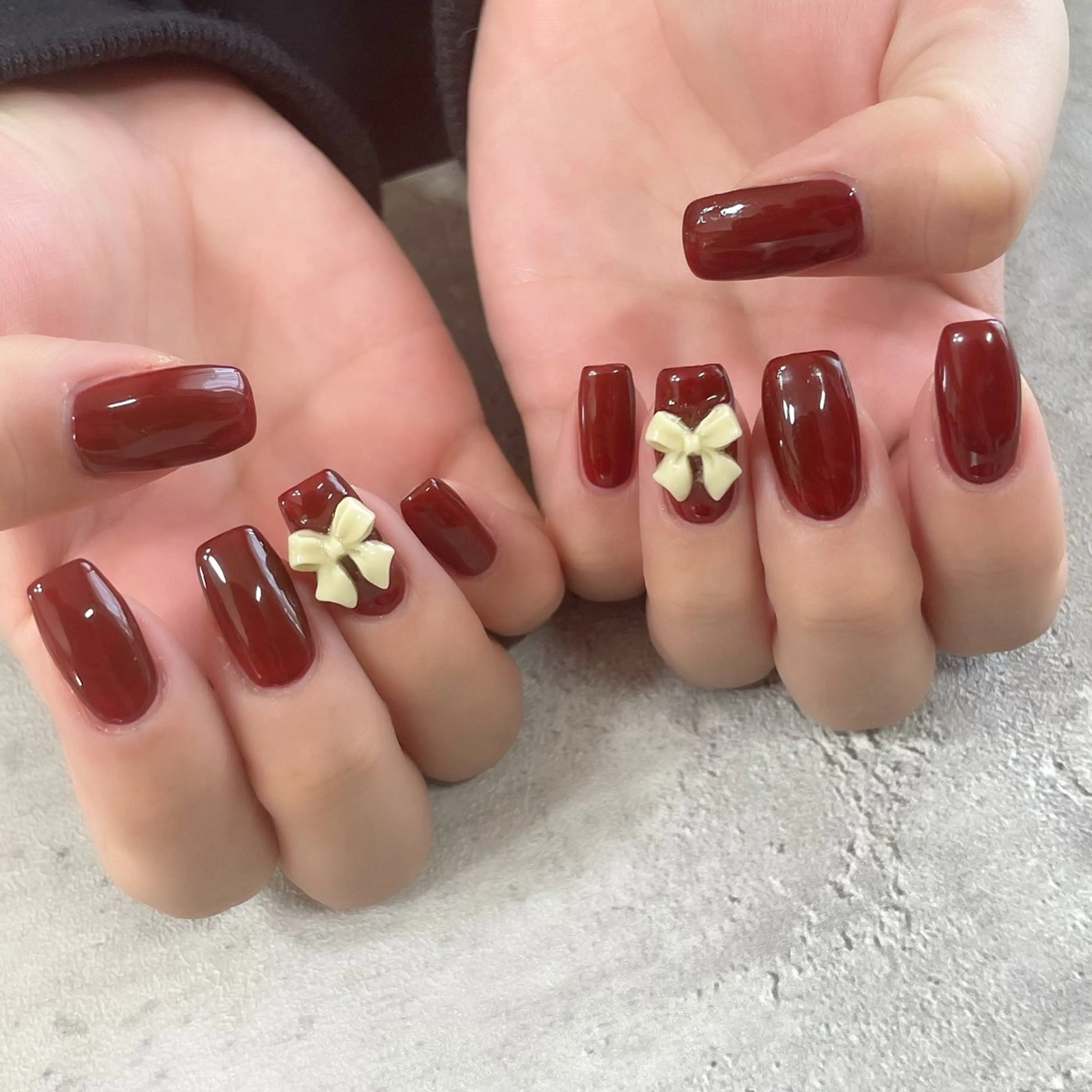 ネイル リボン 東 千夏のネイルデザイン