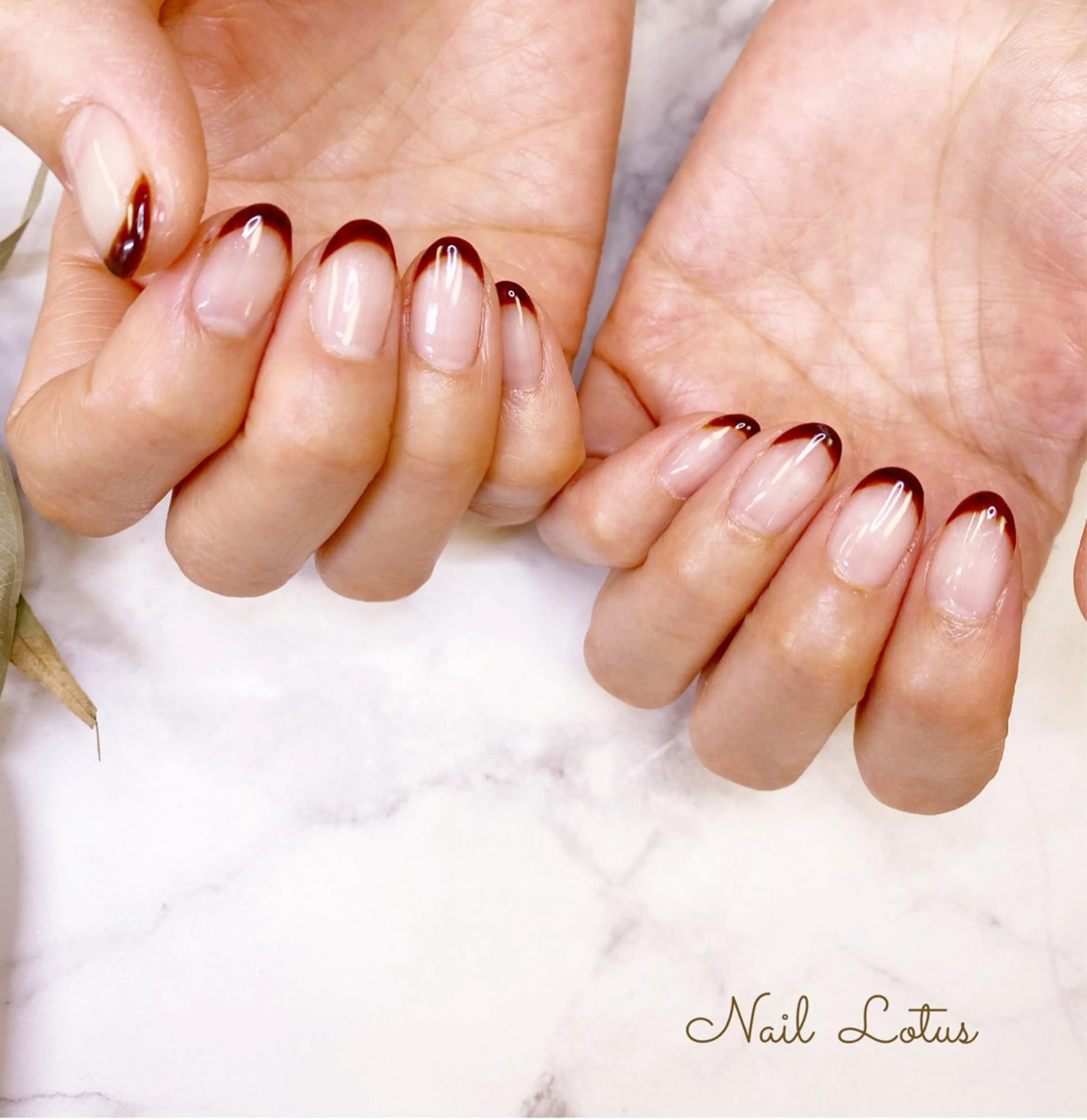 ネイル フレンチネイル シンプルネイル ハンドネイル ネイル＆脱毛 Lotus🌸のネイルデザイン