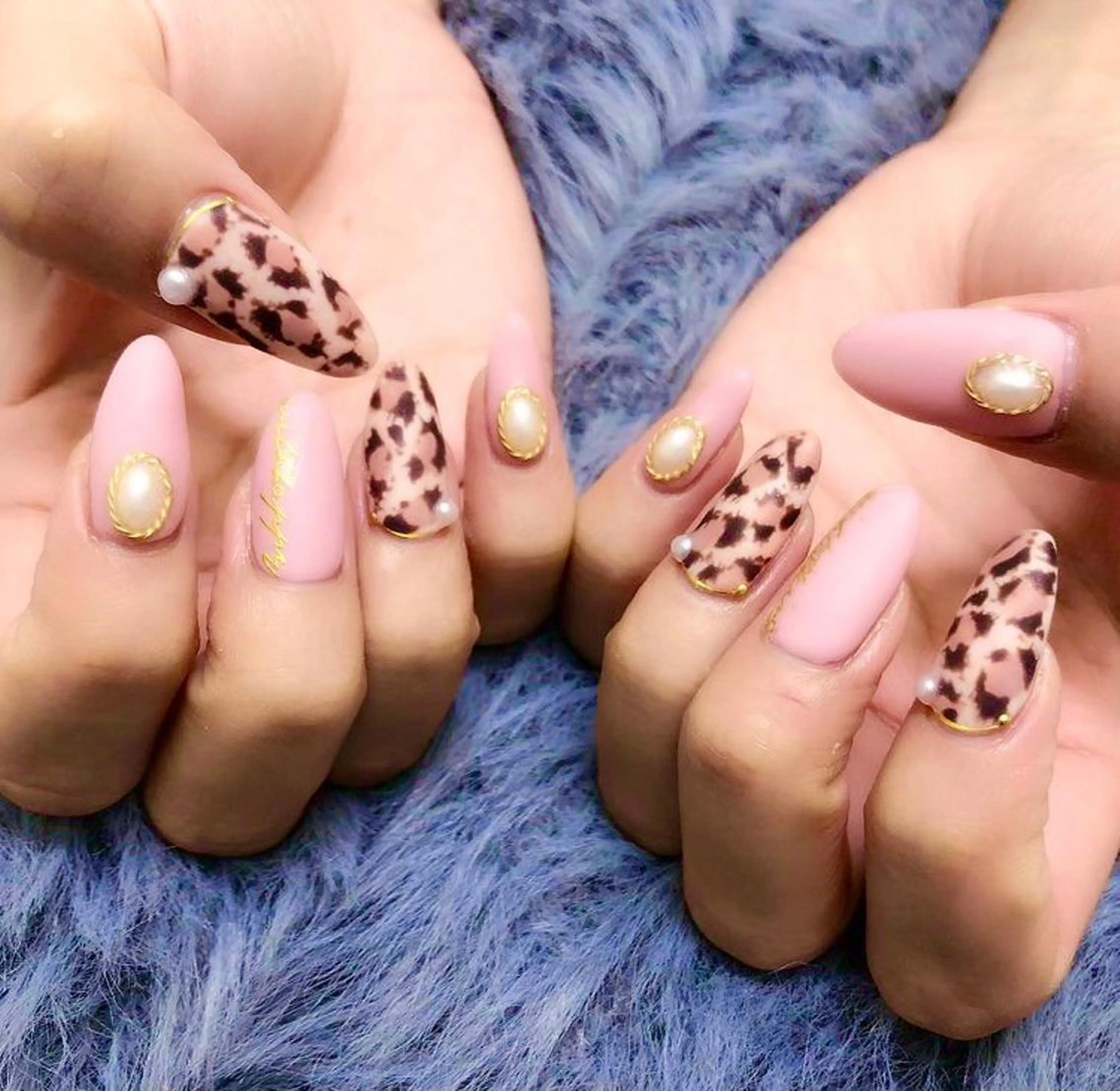 ネイル Nail&eye Belire 新宿のネイルデザイン