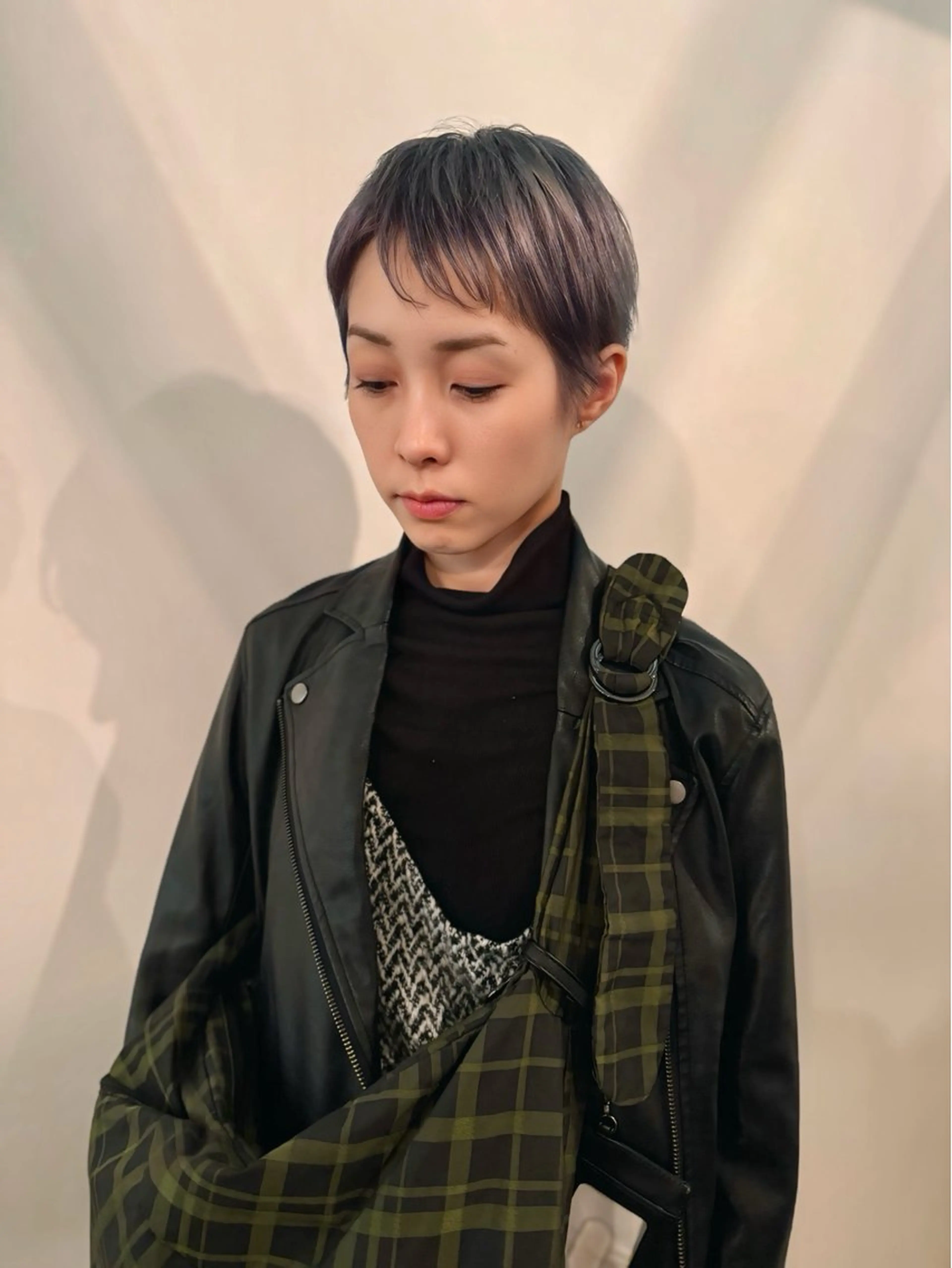 ショート カラー ウルフ/似合わせ レイヤー/RIHOのヘアスタイル