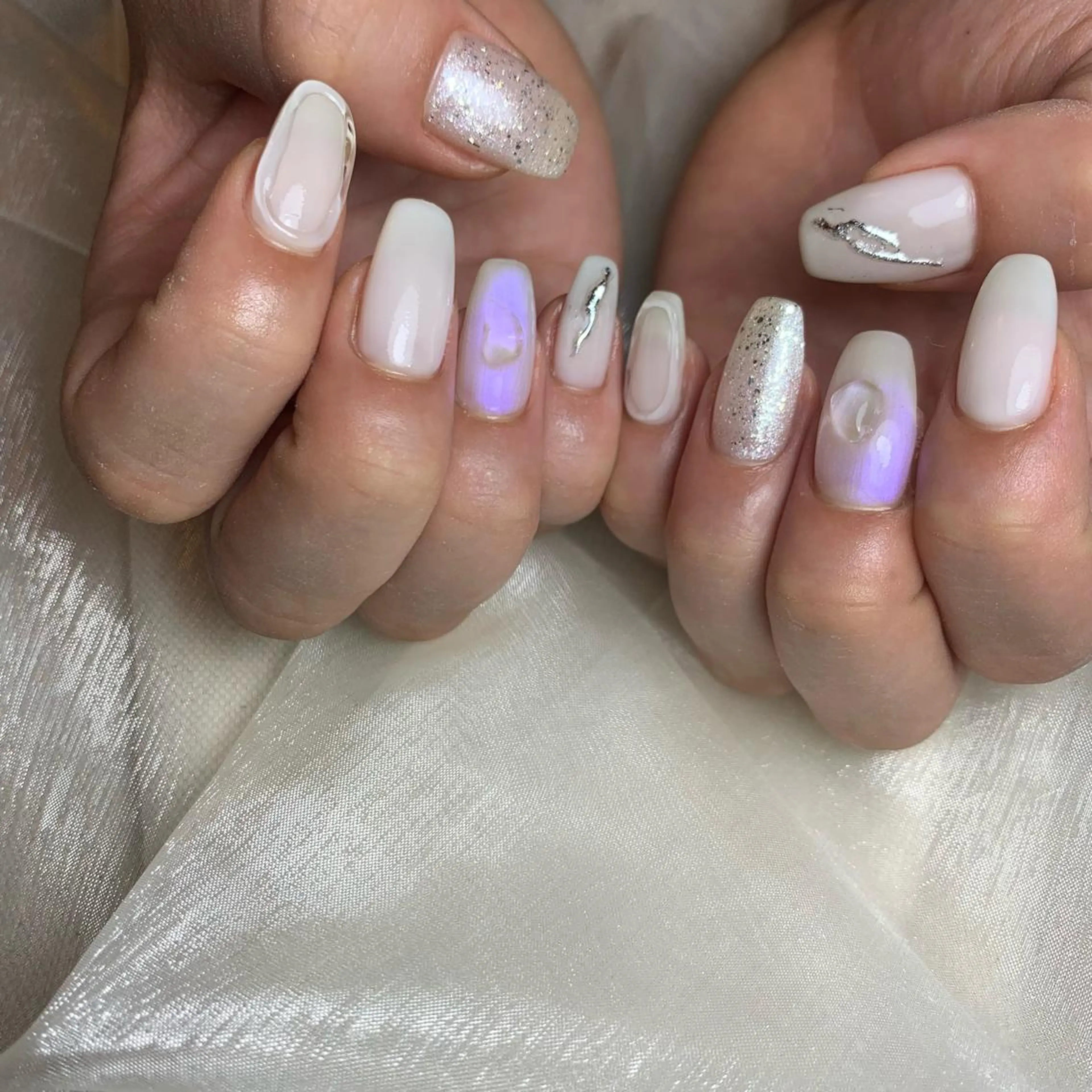 ネイル repos~ルポ~所属・里見 麗のネイルデザイン