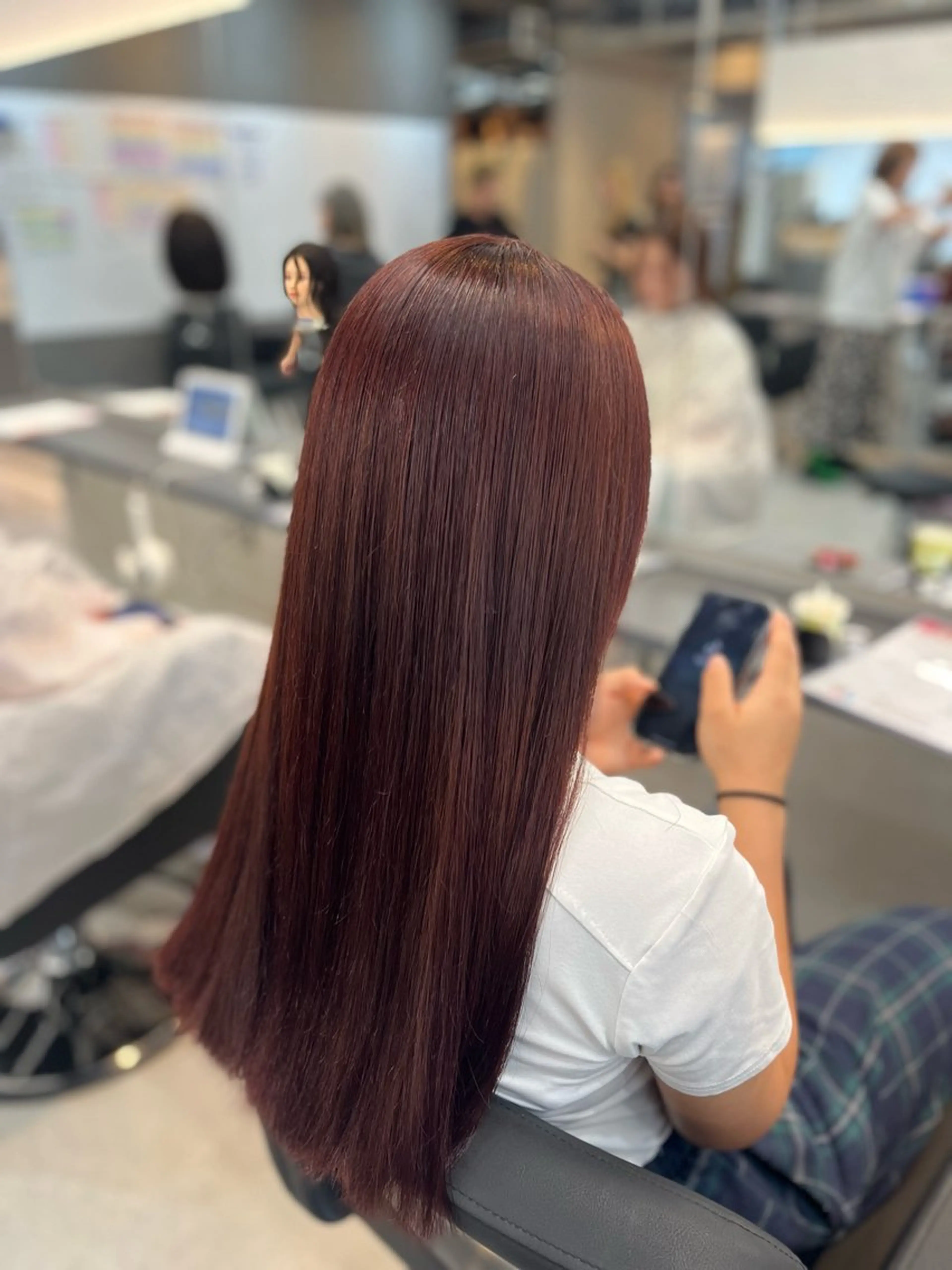 カラー ブラウンカラー レッドカラー 透明&艶✨ color/RIKUのヘアスタイル