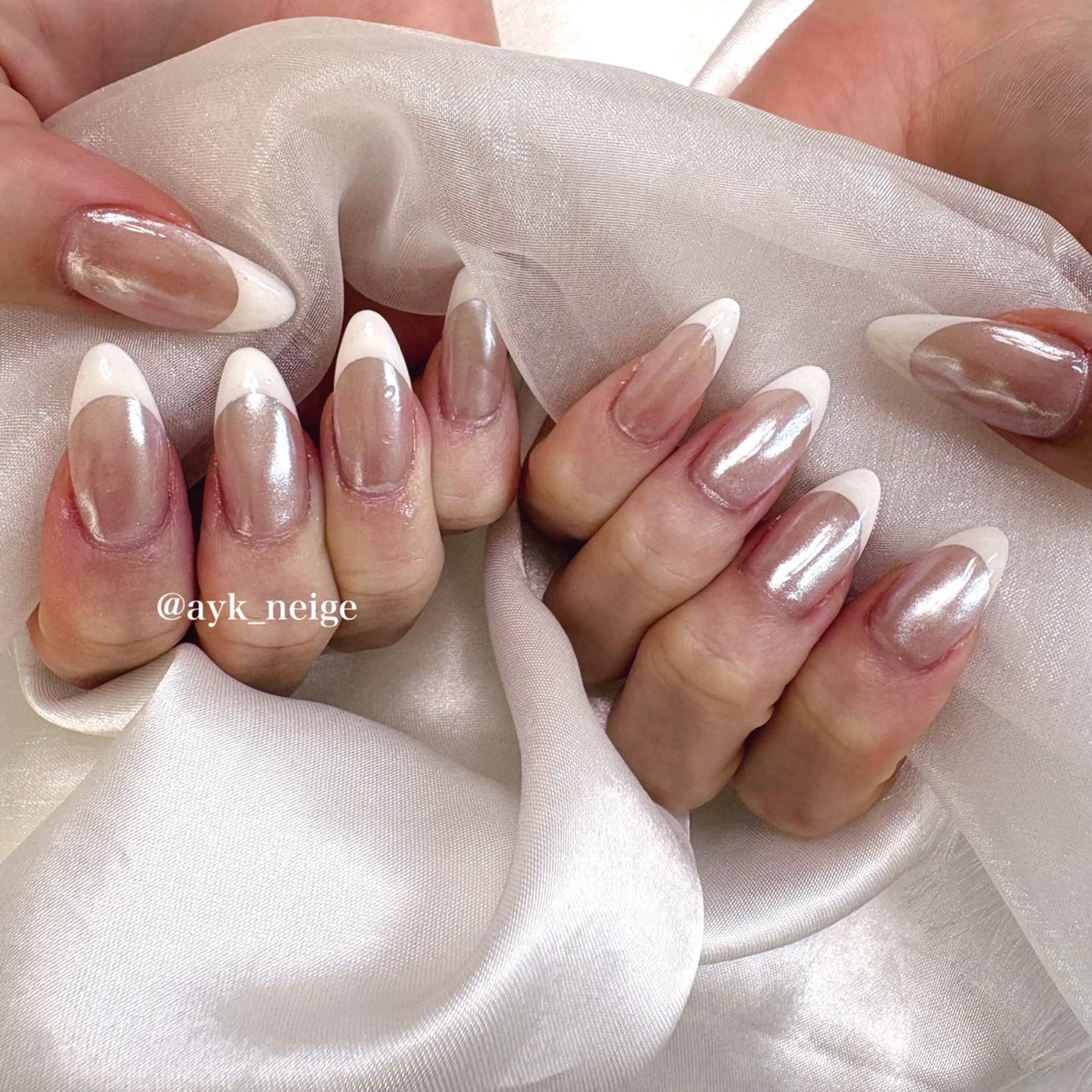 ネイル フットネイル キラキラネイル 韓国ネイル リボン シンプルネイル n'eige nail所属・大谷 綾香のネイルデザイン