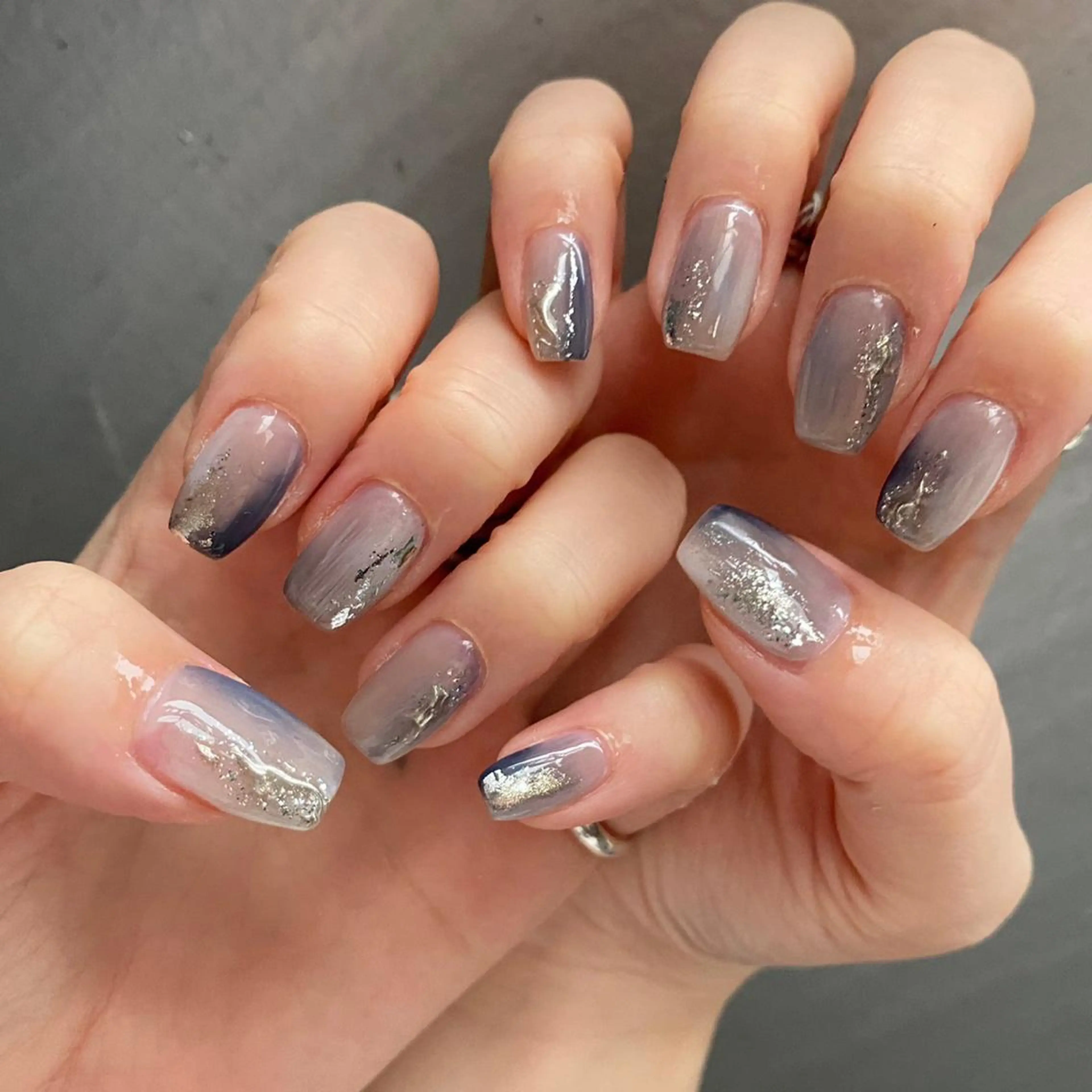 ネイル ニュアンスネイル 【やり放題専門店】 スカルプ＆長さ出しのネイルデザイン