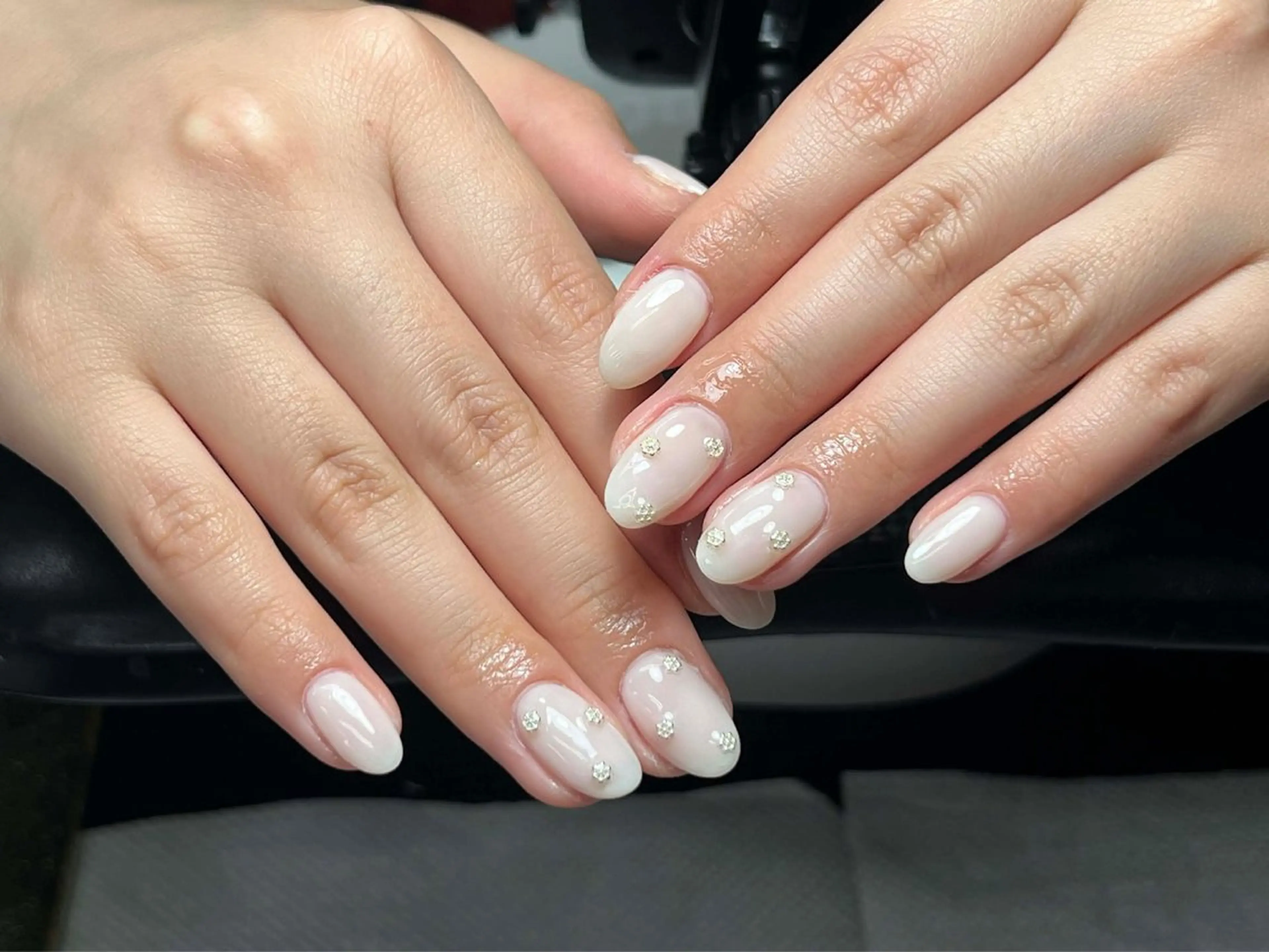 ネイル 韓国ネイル 持ち込み ニュアンスネイル ネイルチップ 冬ネイル RINN ANA.CHUOのネイルデザイン