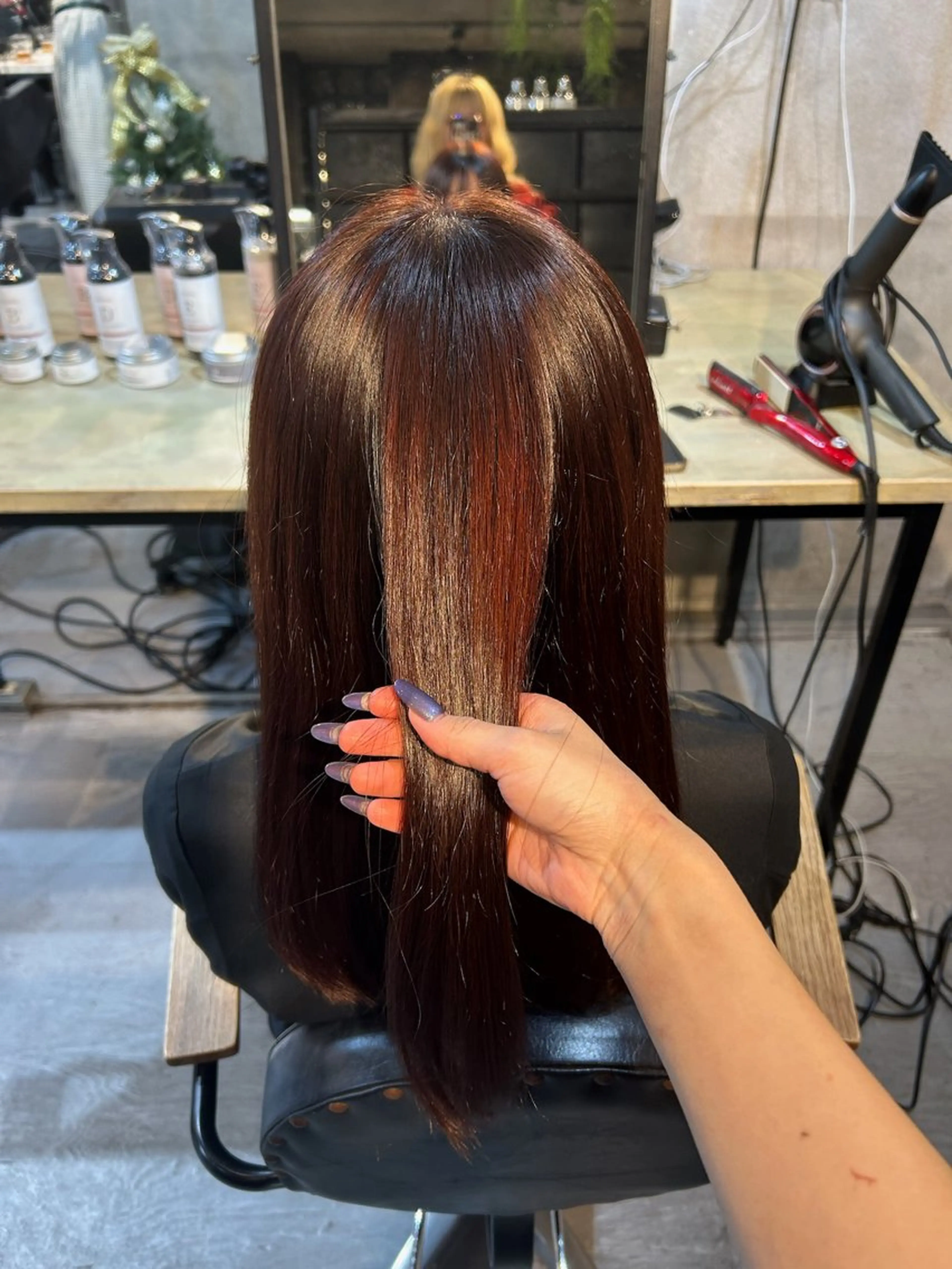 セミロング おがわ まなのヘアスタイル