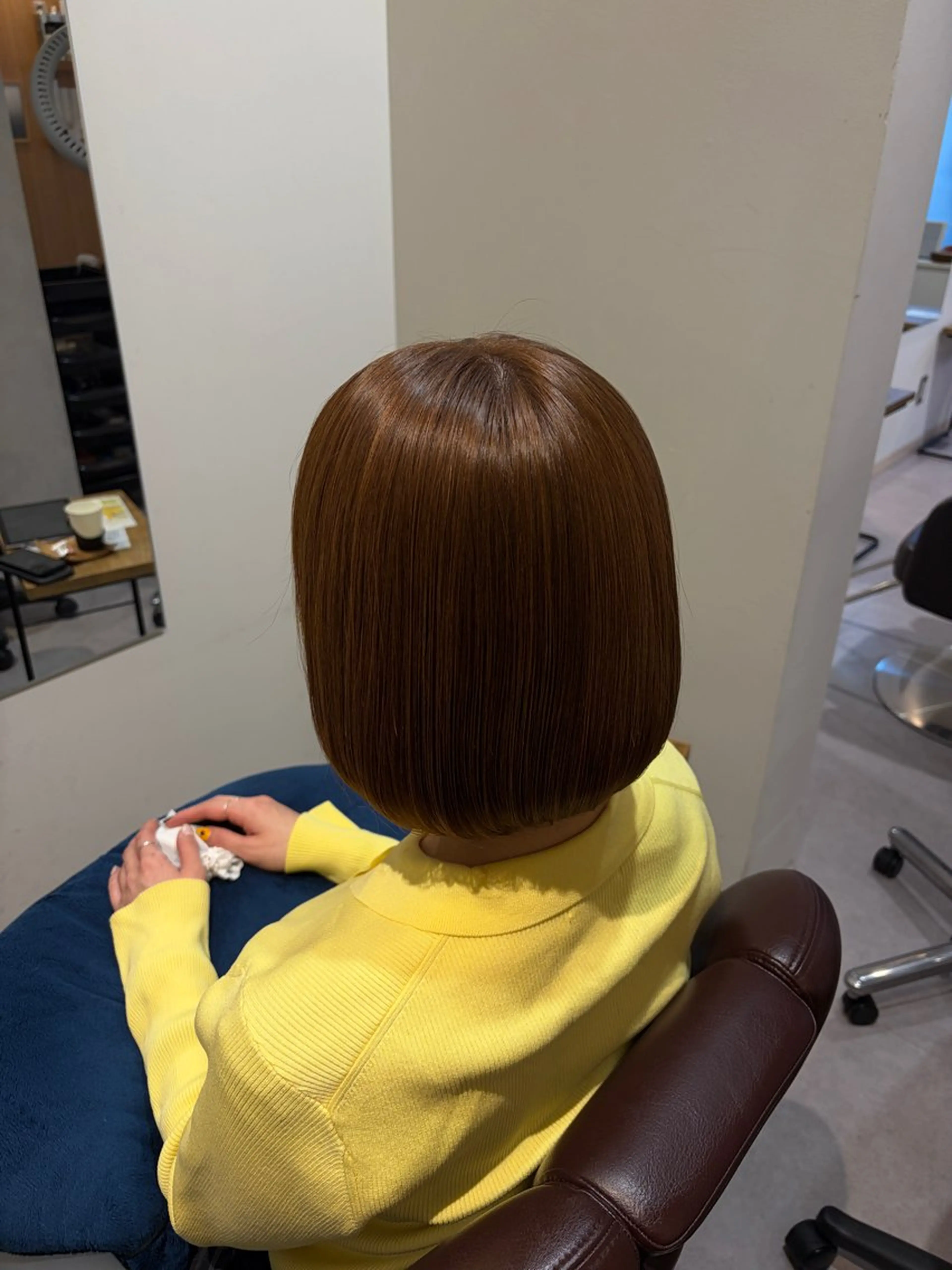 ロング カラー ヘアカラー トリートメント 荒井 茉凜のヘアスタイル