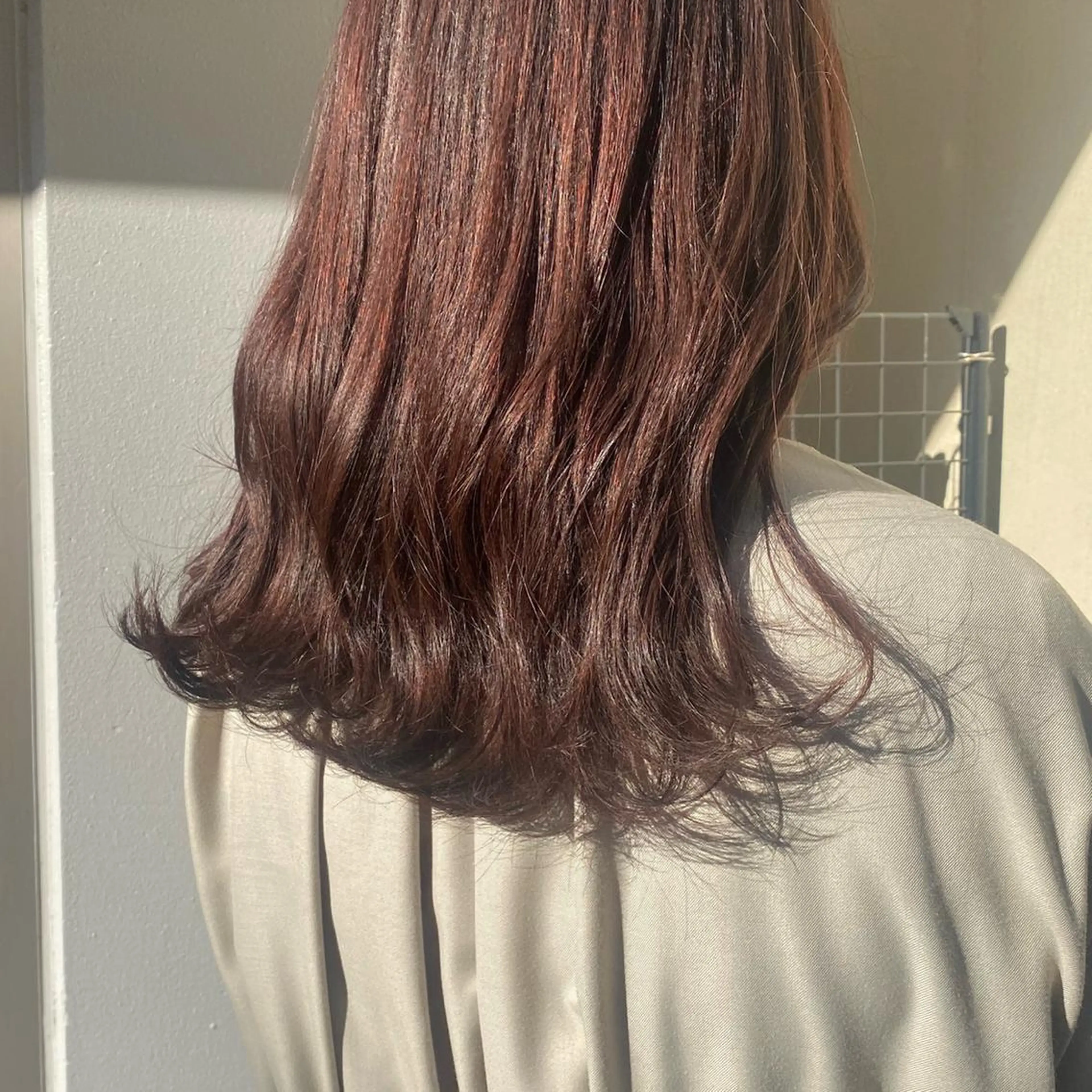 ロング ヘアカラー F-card所属・shiga mariaのヘアスタイル