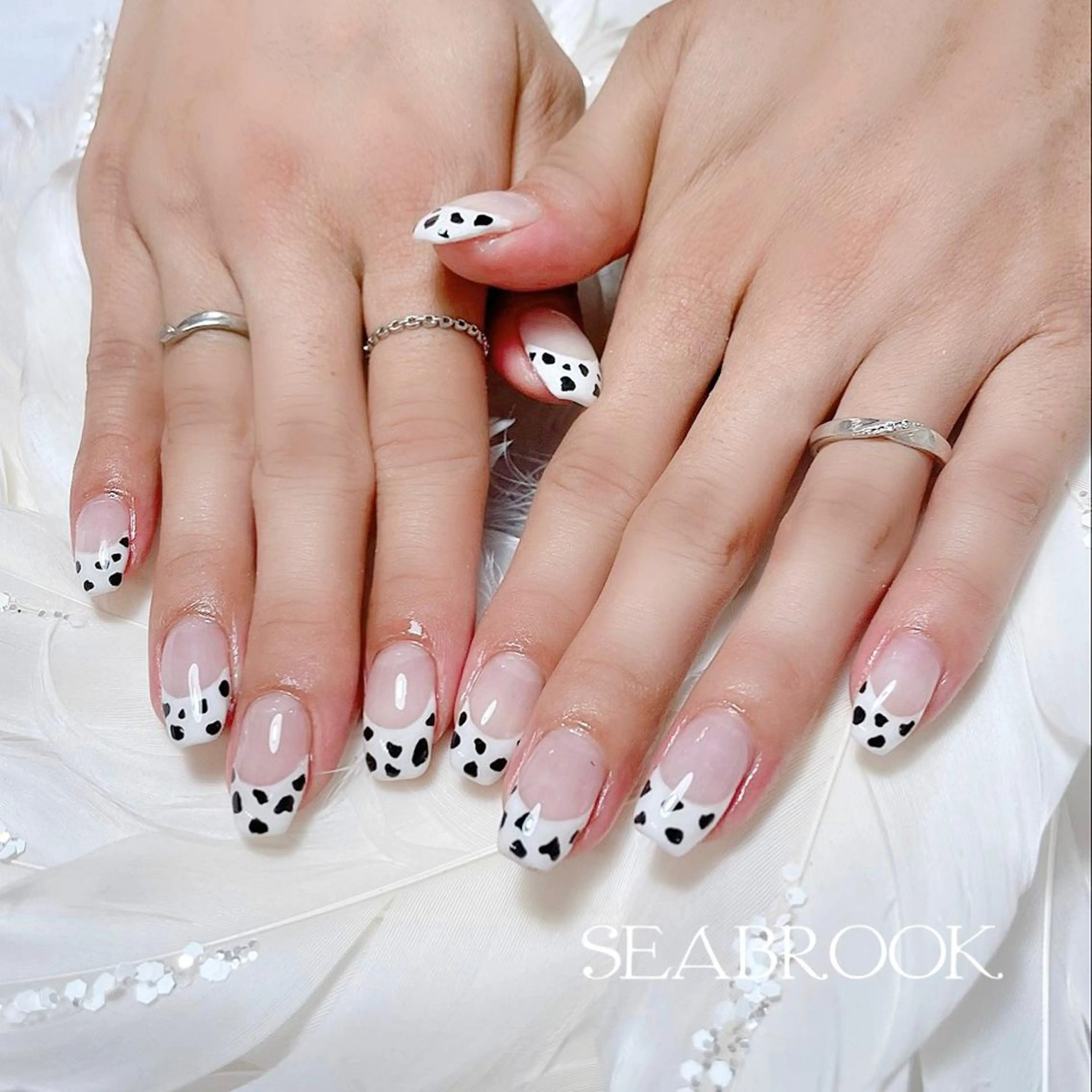 ネイル 鈴木 奈穂子のネイルデザイン