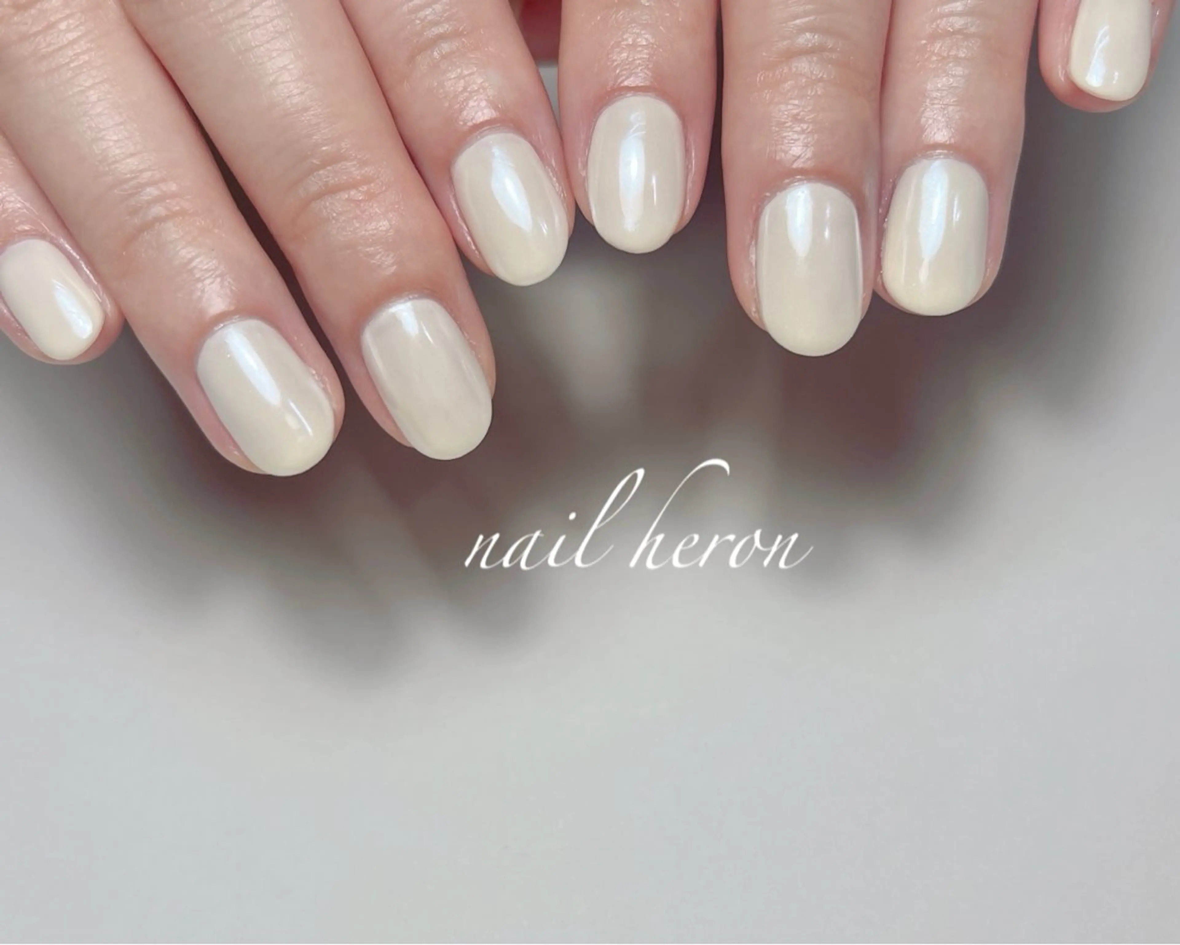 ネイル ワンカラーネイル ホワイト ハンドネイル nail heron所属・saki_ nail heronのネイルデザイン