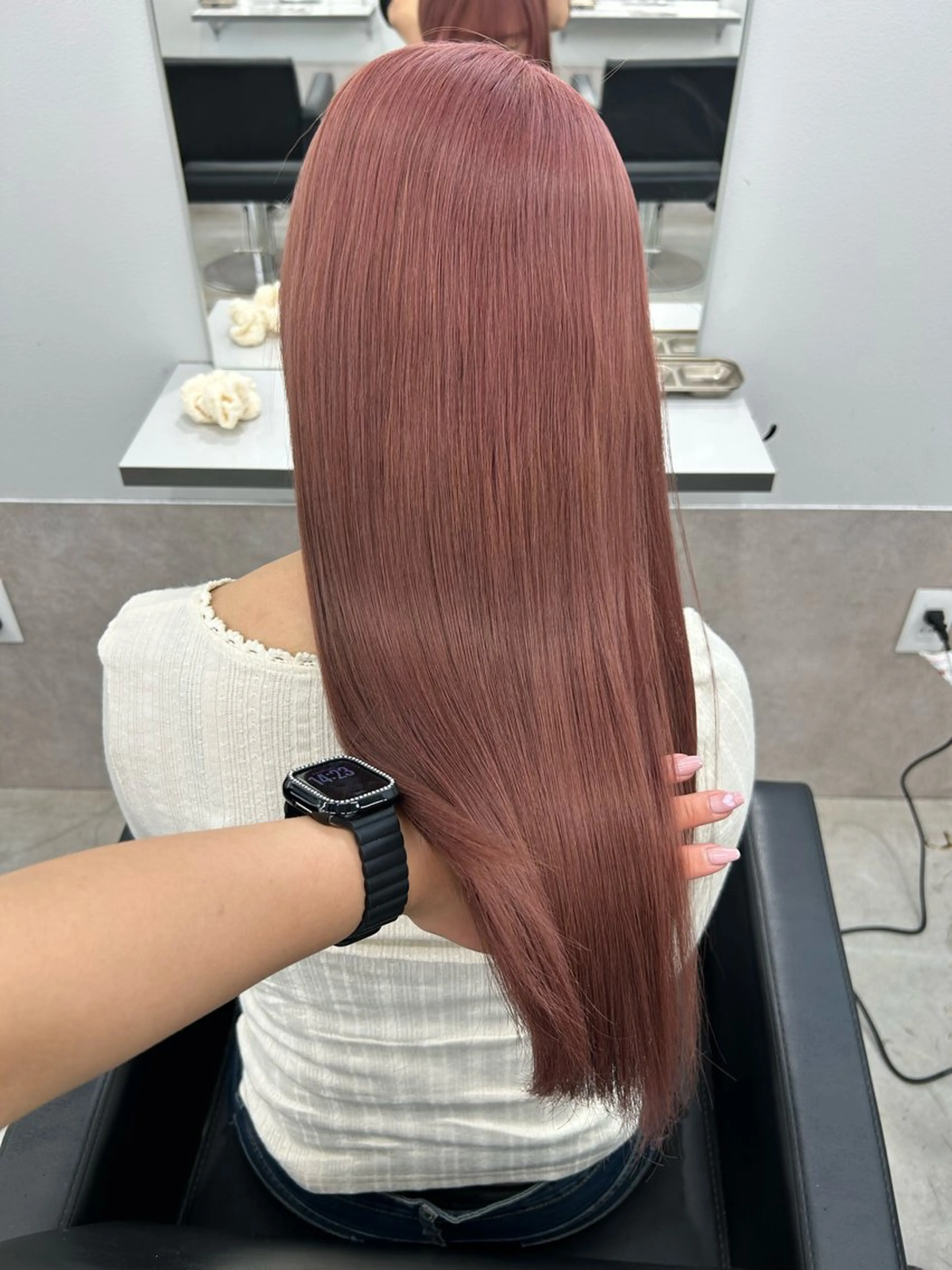 ロング カラー メンズ メンズブリーチ ブリーチ ピンクカラー MOE🌙 博多ハイトーンのヘアスタイル