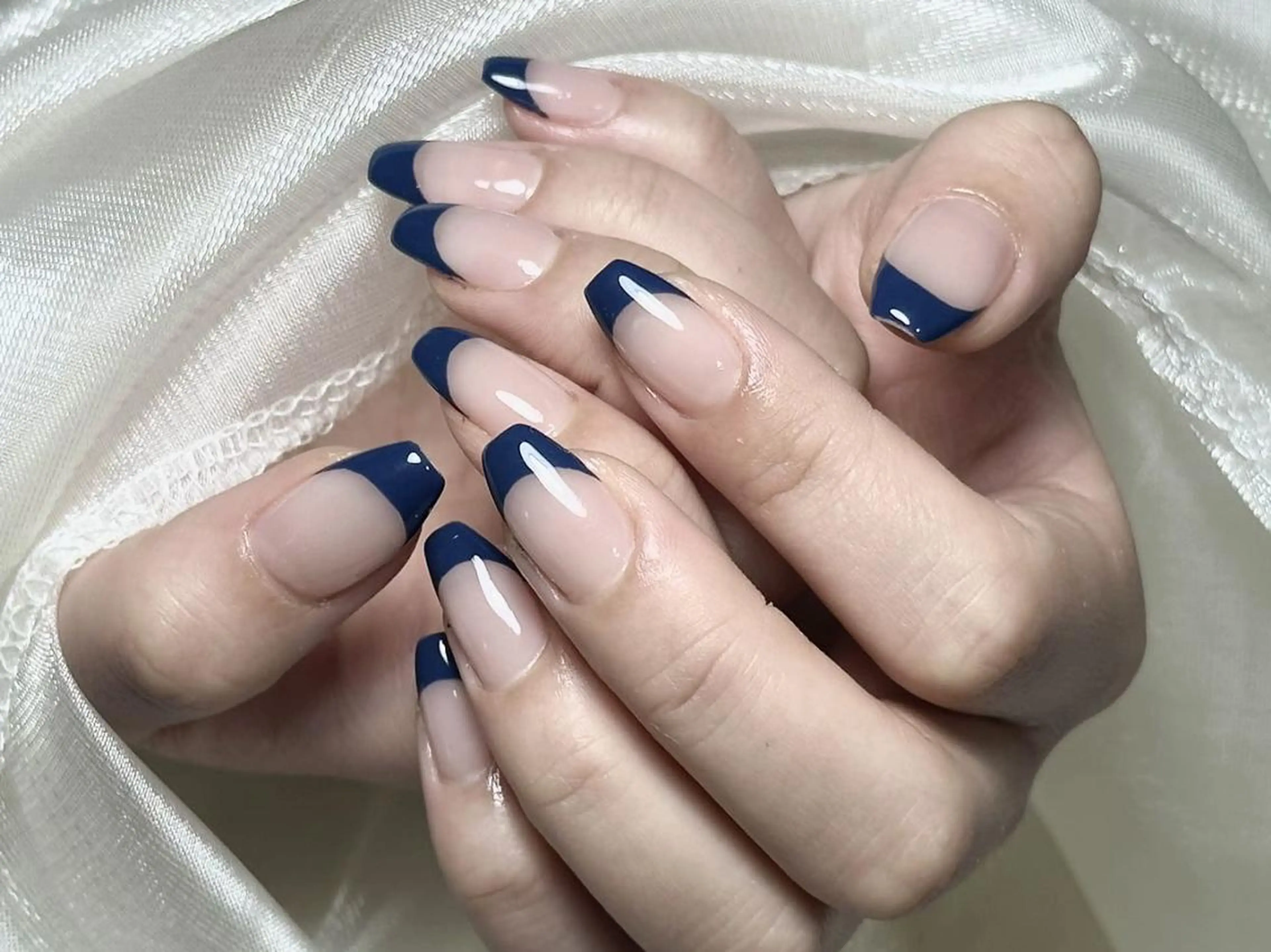 🤗カラーフレンチ【ベースクリア】❤︎ソフトジェルオフ無料❤︎の写真