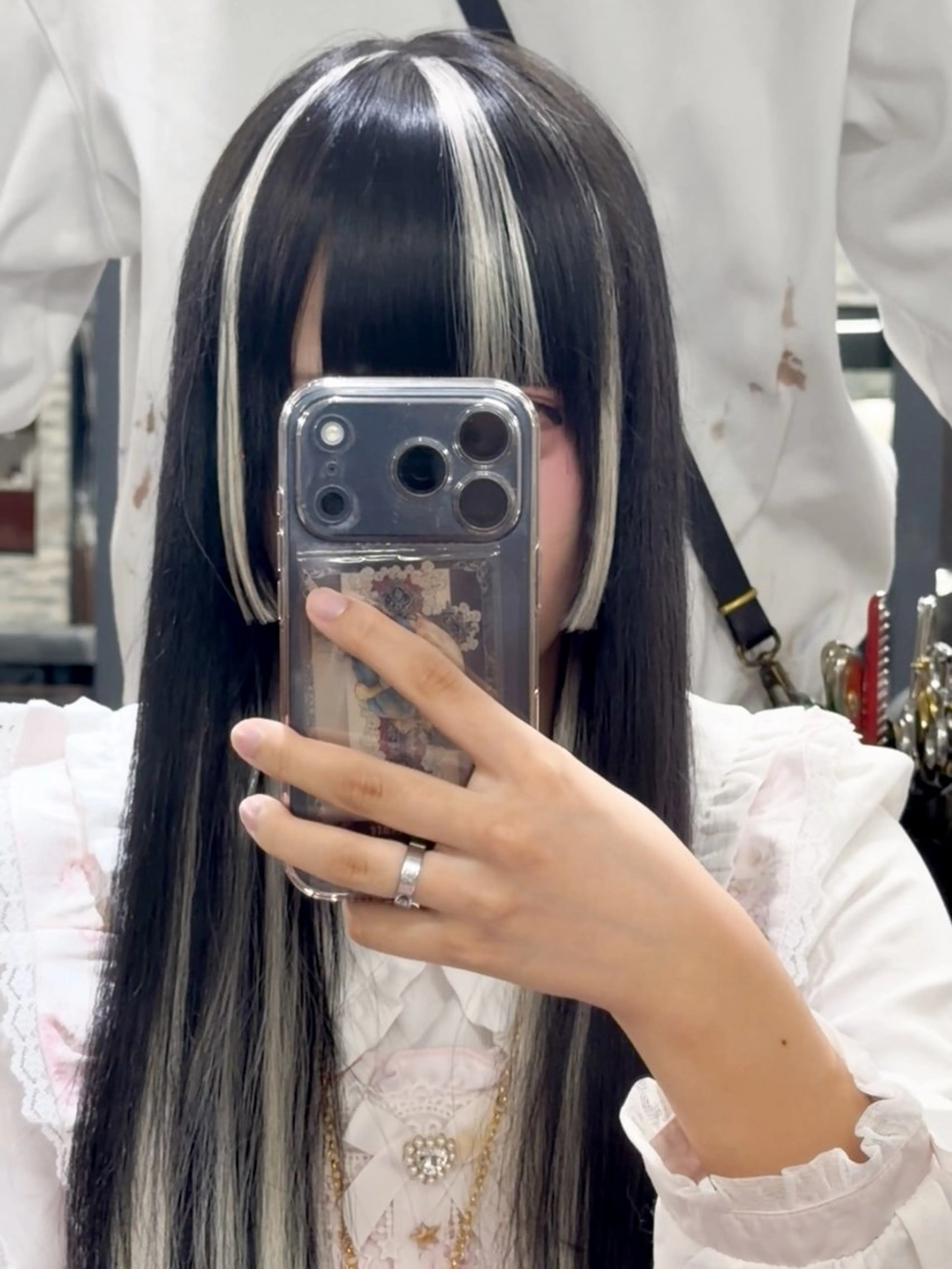 ロング カット エクステ ハイトーンエクステ 🎩カズキ🎩のヘアスタイル