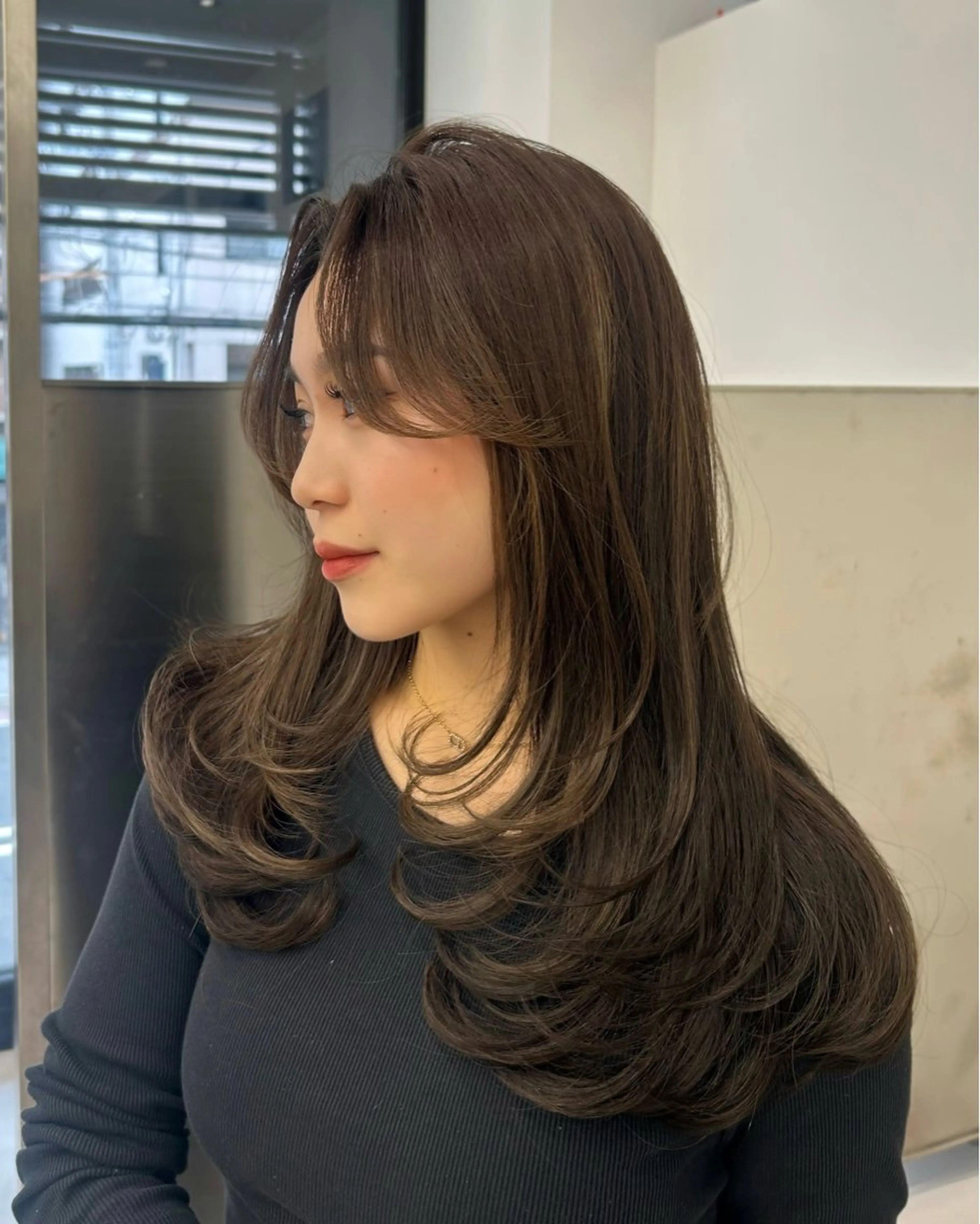ロング レイヤーカット 大人レイヤー/艶美髪 🇺🇸TOMONAのヘアスタイル