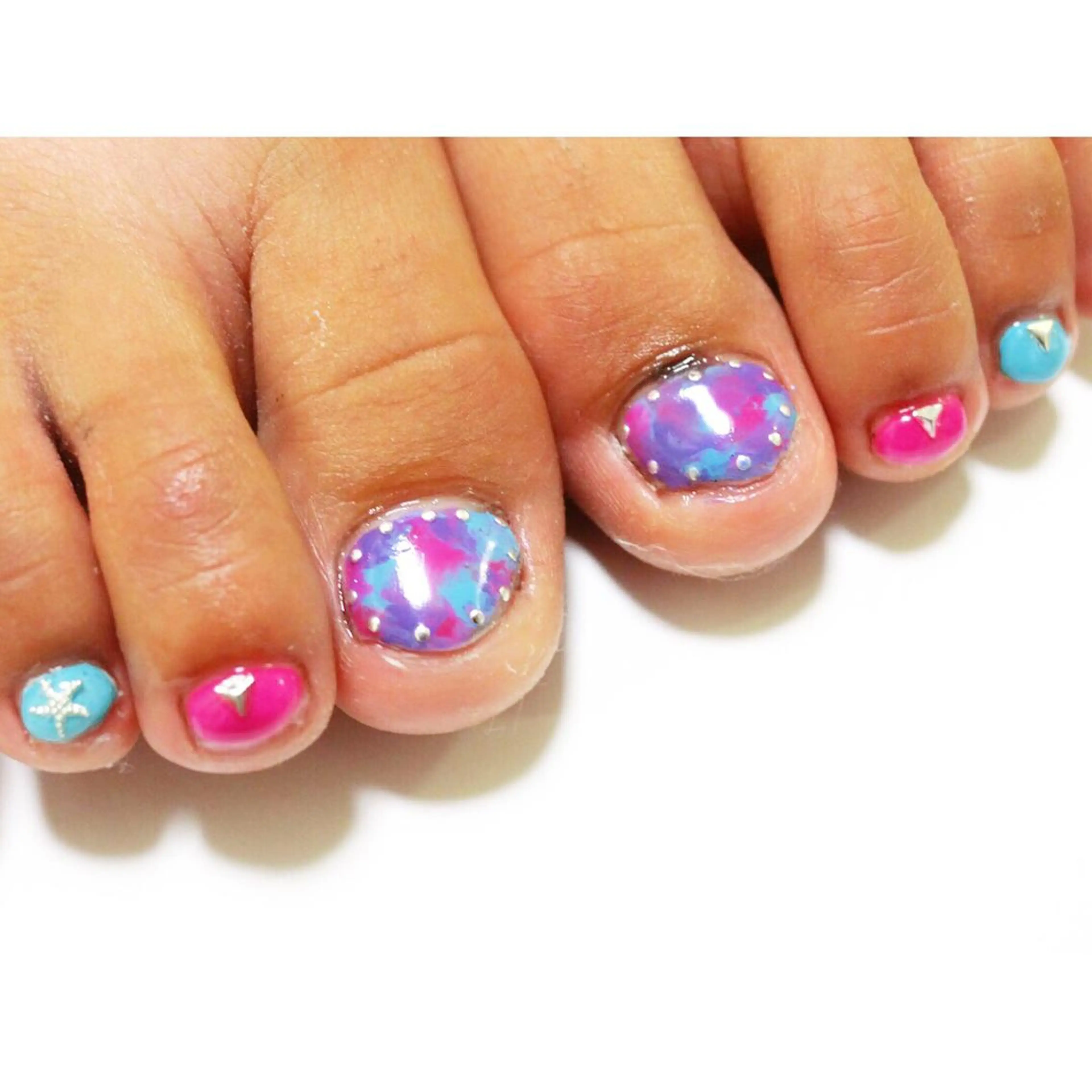 ネイル 痛ネイル/ワンホン/ フィルイン/長さだしのネイルデザイン