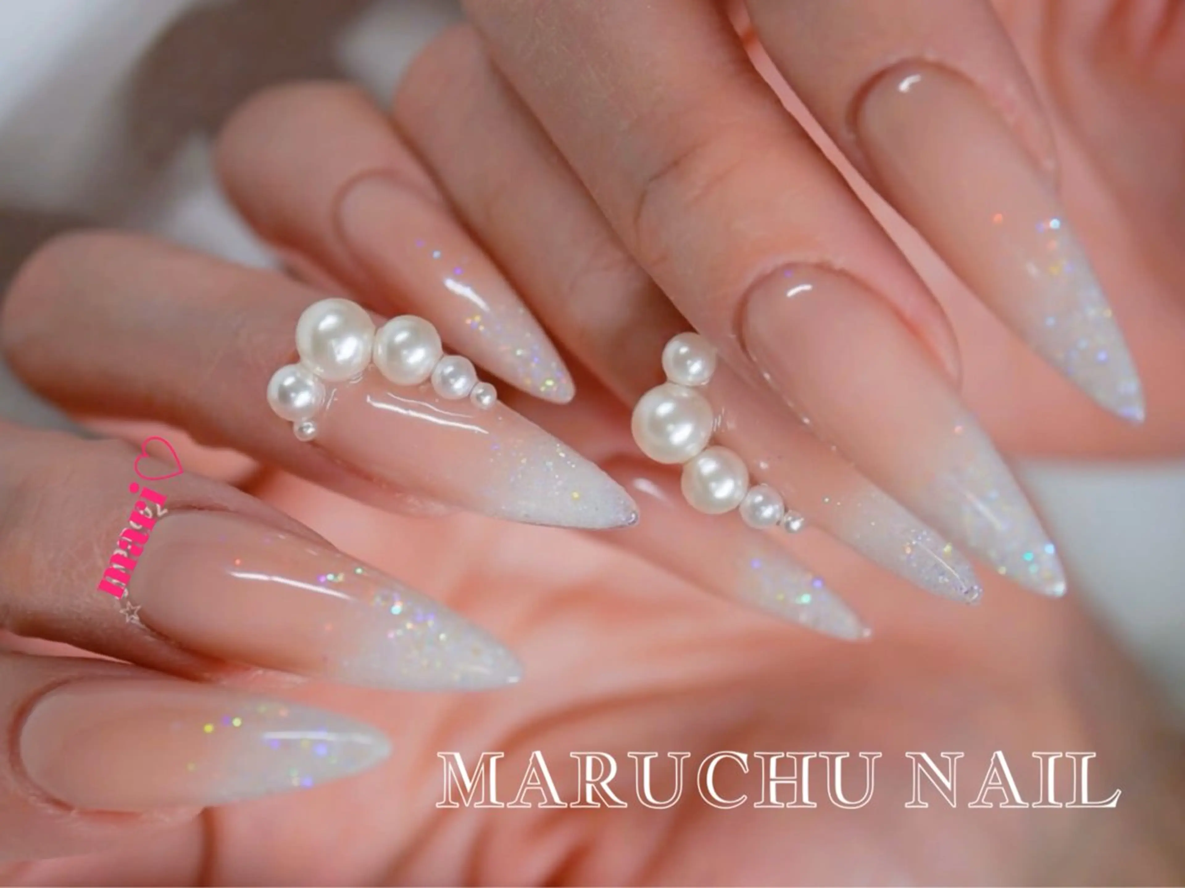 ネイル グラデーション ラメ(グリッター) ラメグラデーション 🦋✨ MARIKO✨🦋のネイルデザイン