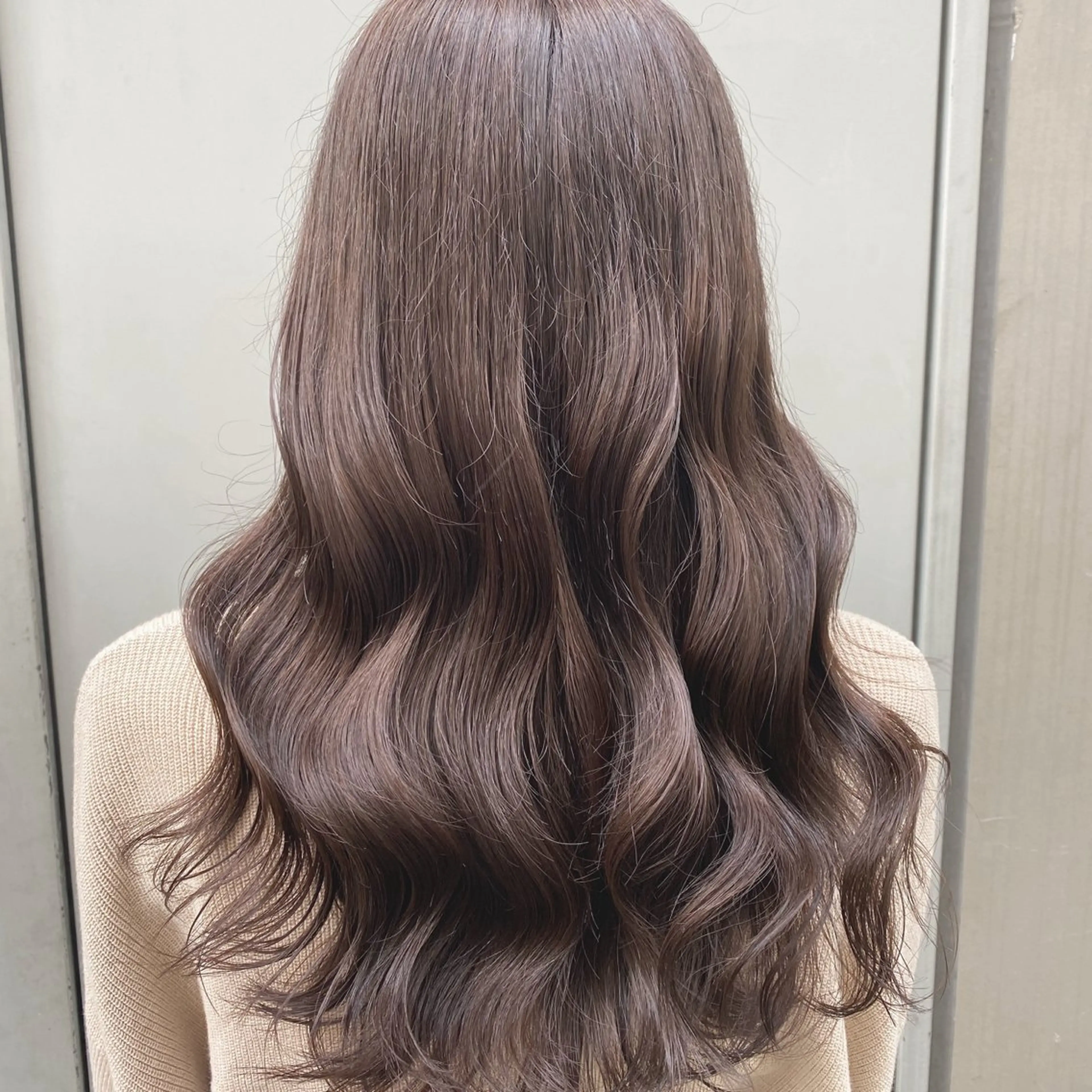 ミディアム ブラウンベージュ🤎 ブリーチなし🤎のヘアスタイル