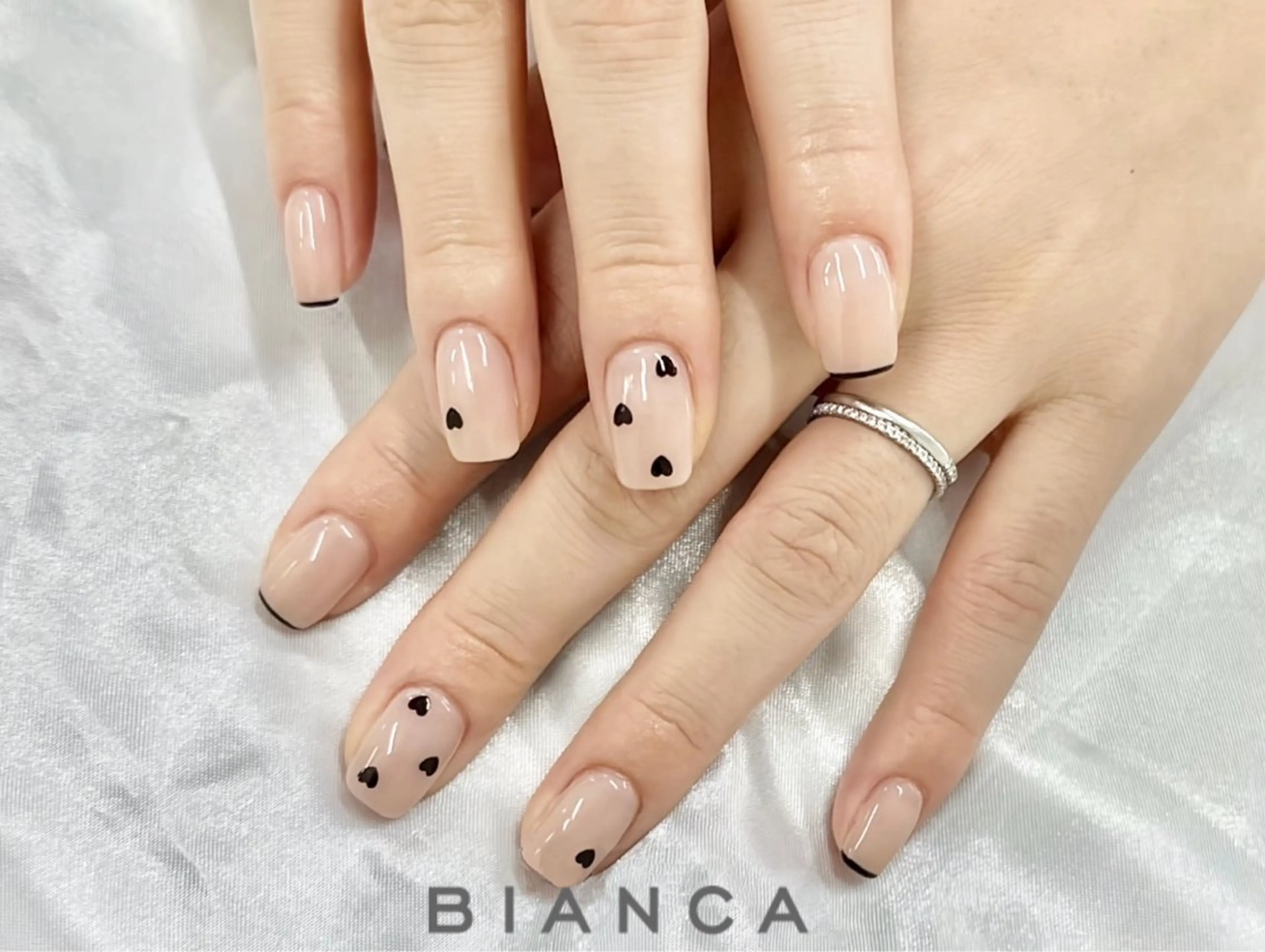 ネイル Bianca立川店 saitoのネイルデザイン