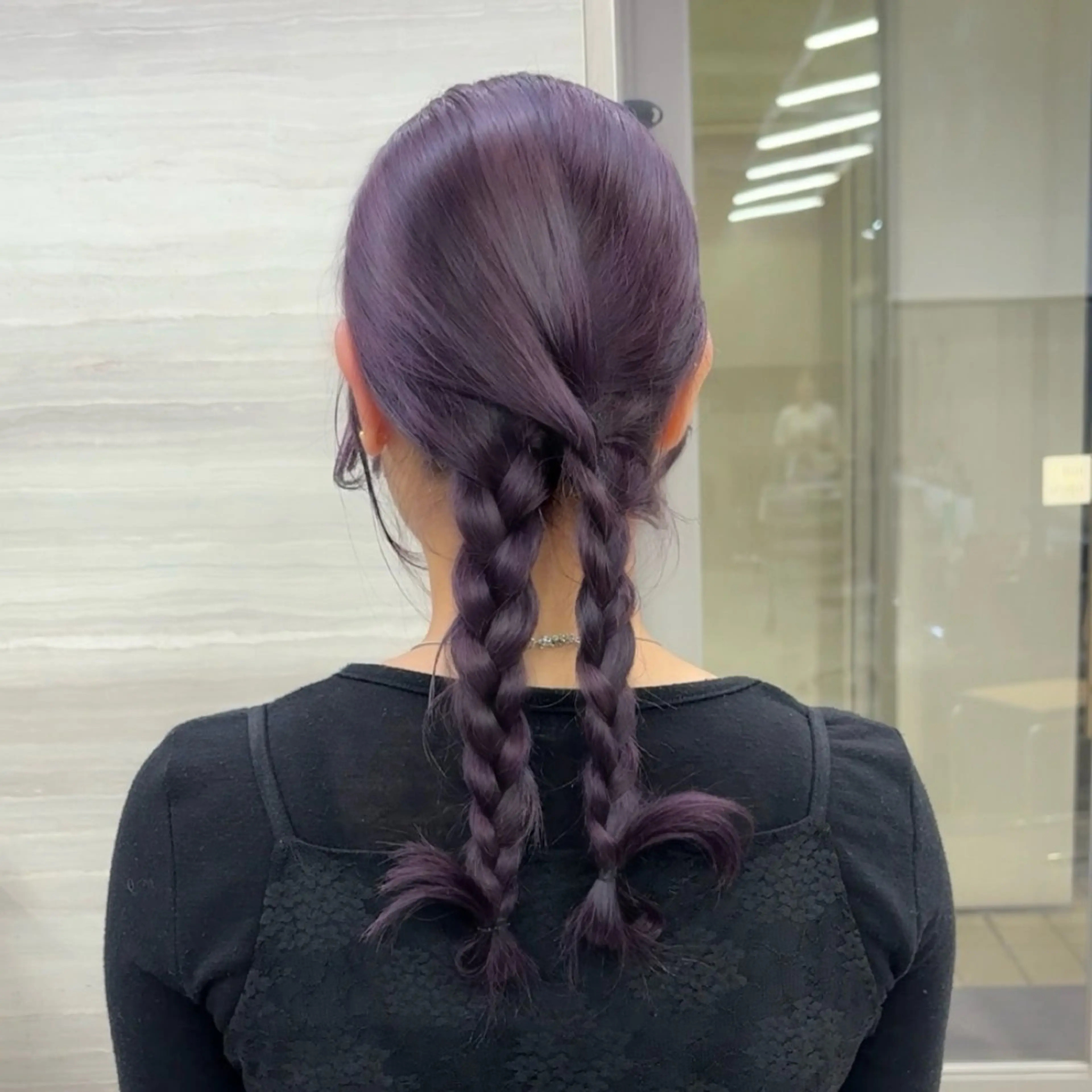 ロング カラー ブリーチ ラベンダーカラー ヘアカラー The Path ARENのヘアスタイル