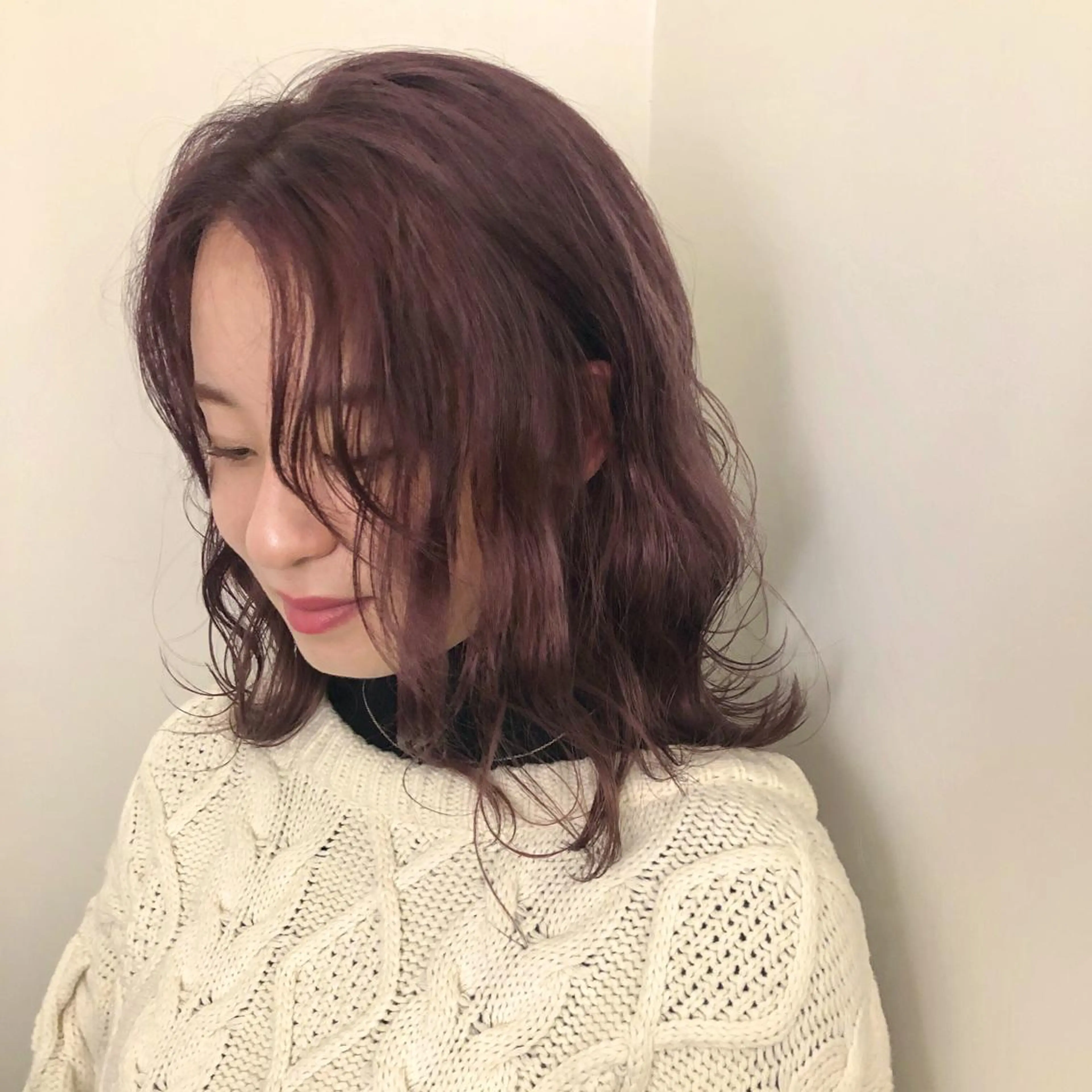 ミディアム カラー レイヤー/お顔まわり 暖色カラー🍑Amiのヘアスタイル