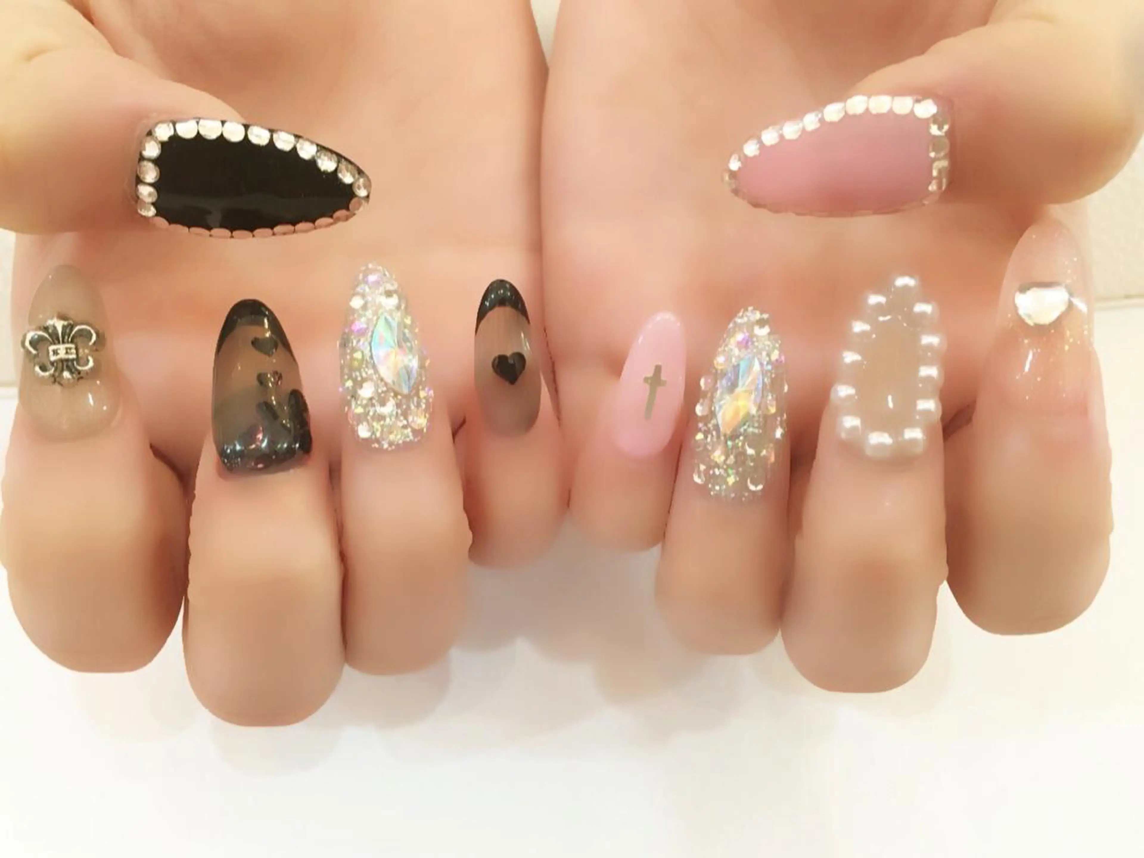 セミロング カラー メンズ キッズ ネイル 学生（メンズ向け） ピンクカラー 学生 アートネイル フットネイル NAILSGOGO shibuyaのネイルデザイン