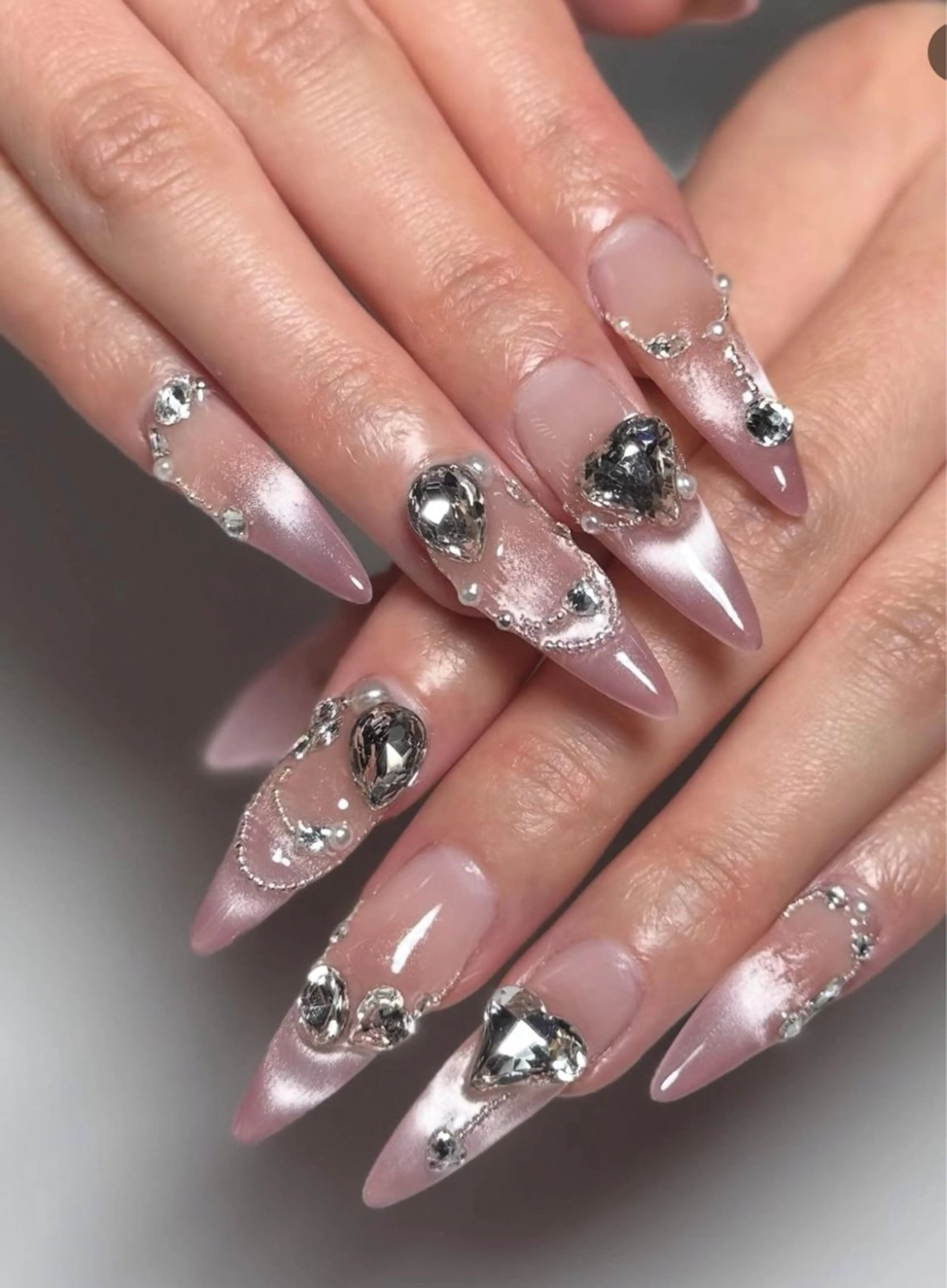 ネイル RiNo Nail Salon所属・RinO Nail 大阪のネイルデザイン