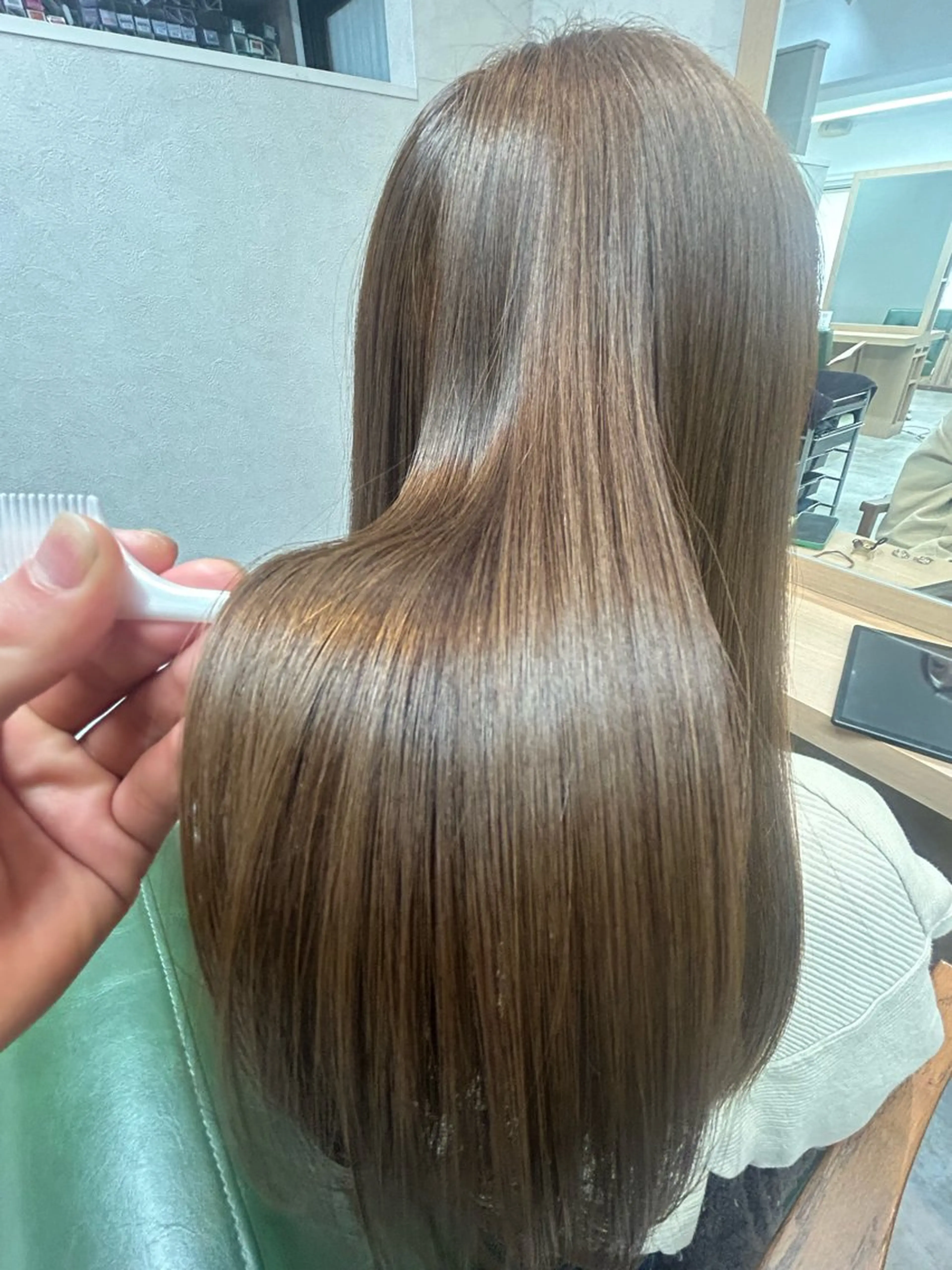 セミロング ヘアカラー 匠 Meisterのヘアスタイル