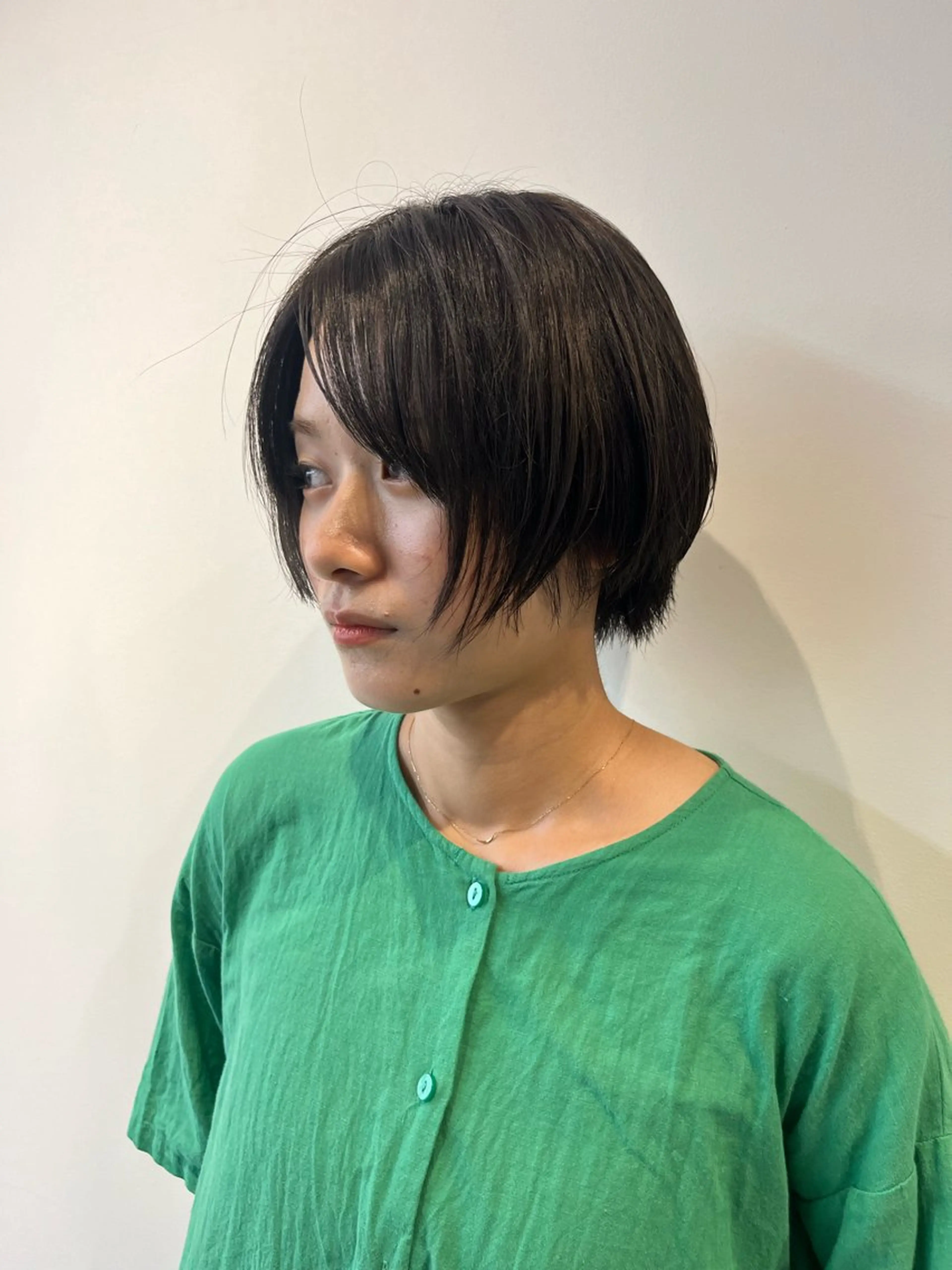 ショート カラー 透明感カラー ヘアカラー 【sica】 レナのヘアスタイル