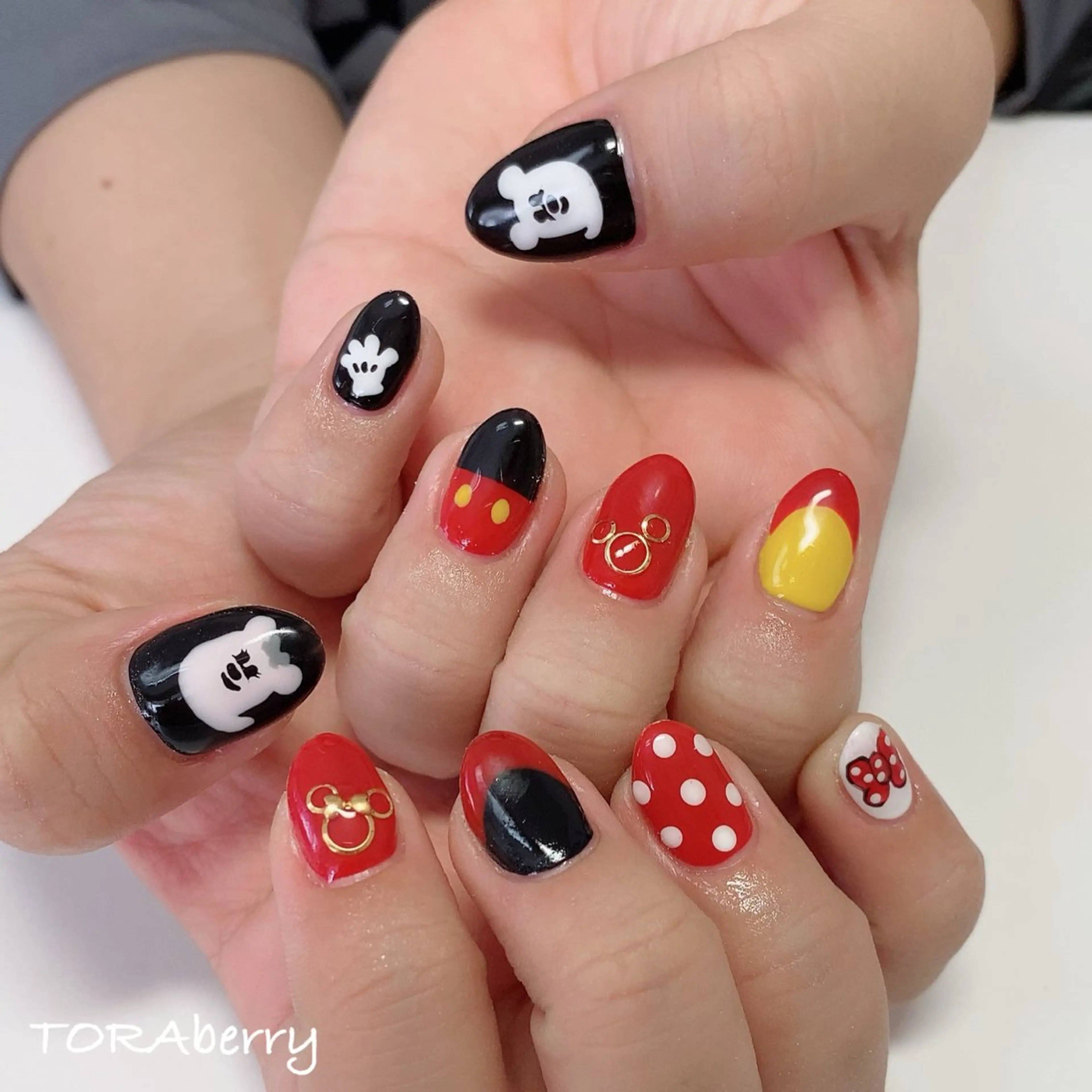 ネイル ネイリスト なつみのネイルデザイン