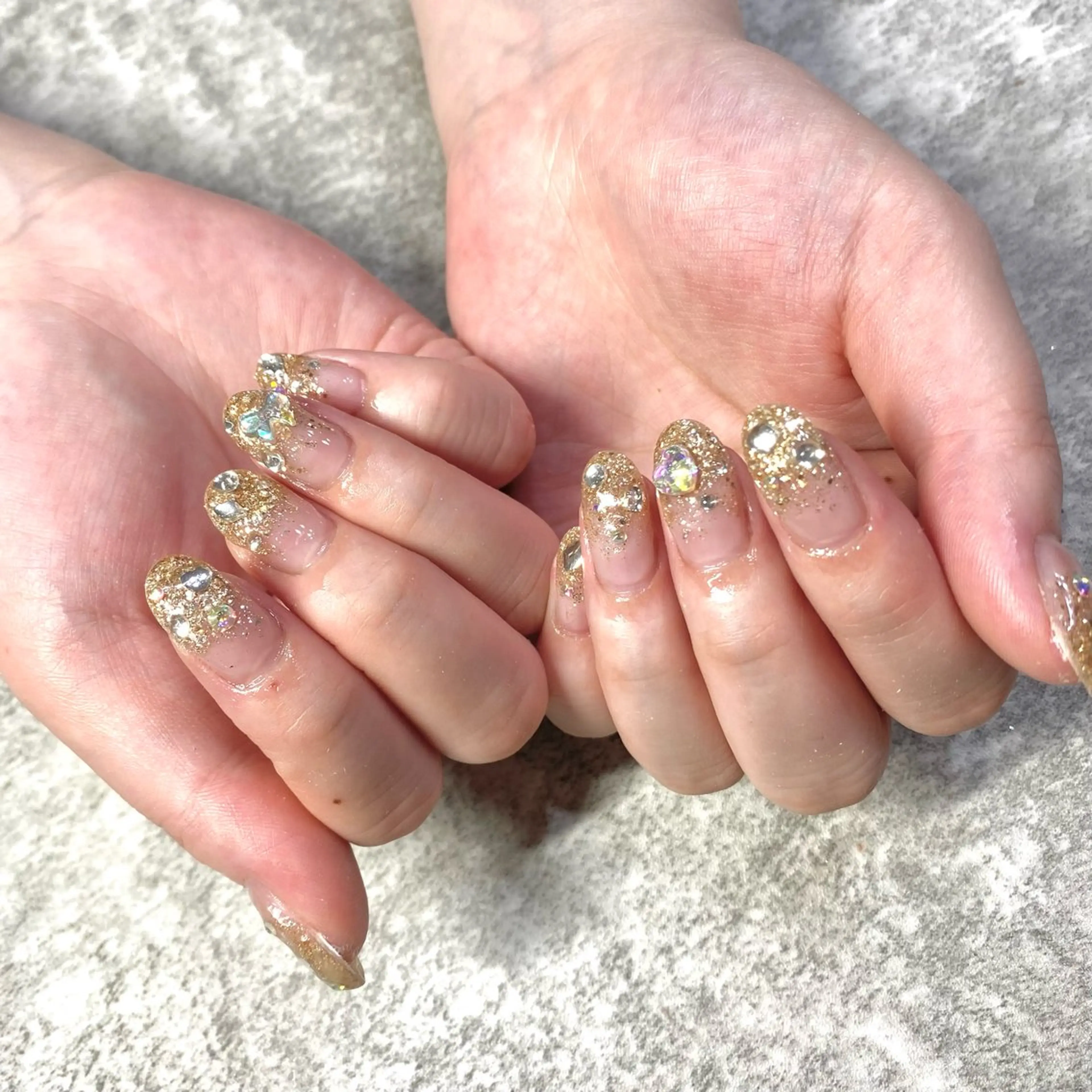 ネイル ゴールド キラキラネイル ハンドネイル ★Rinail... .のネイルデザイン