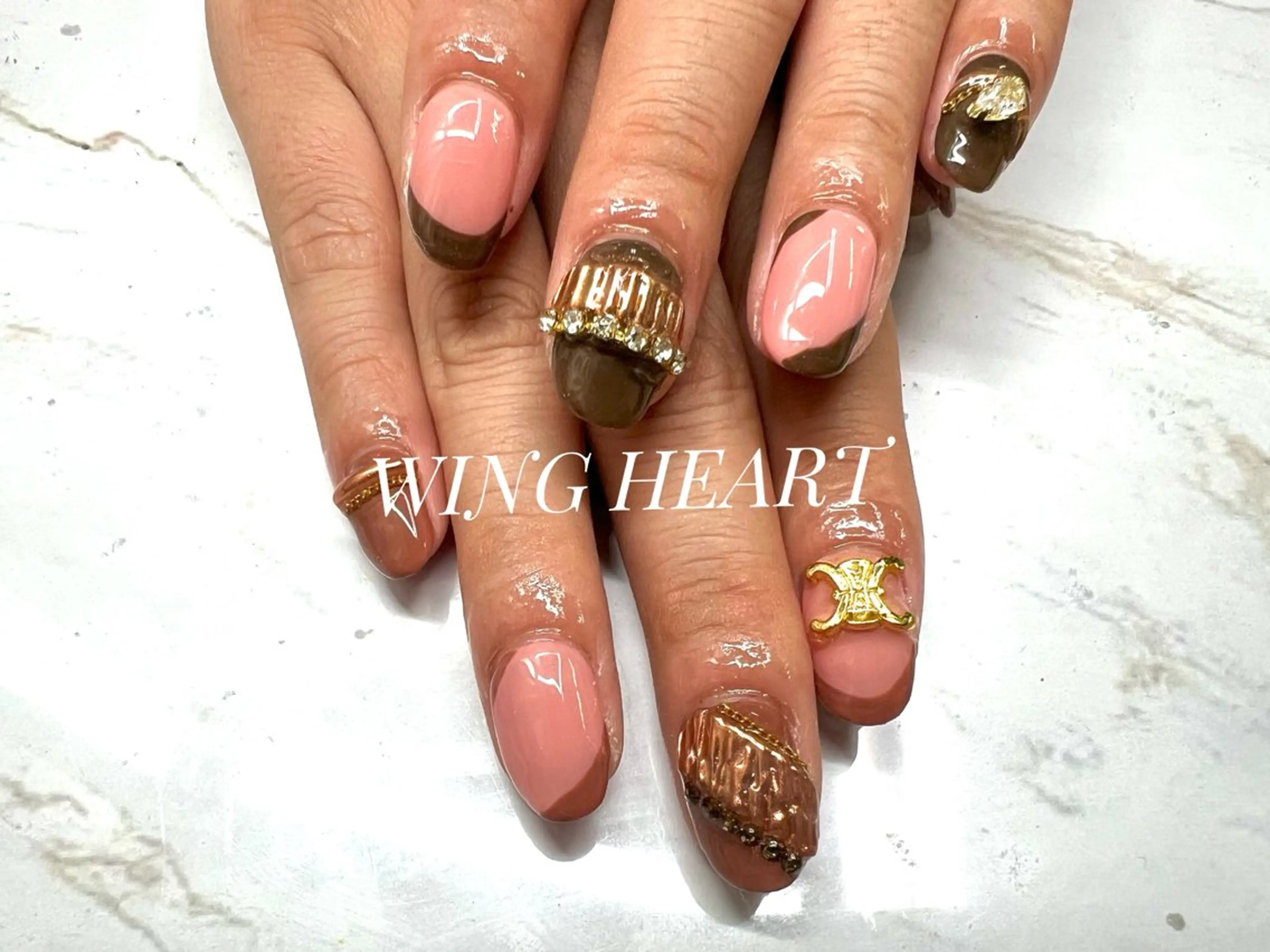 ネイル I. AYUMIのネイルデザイン