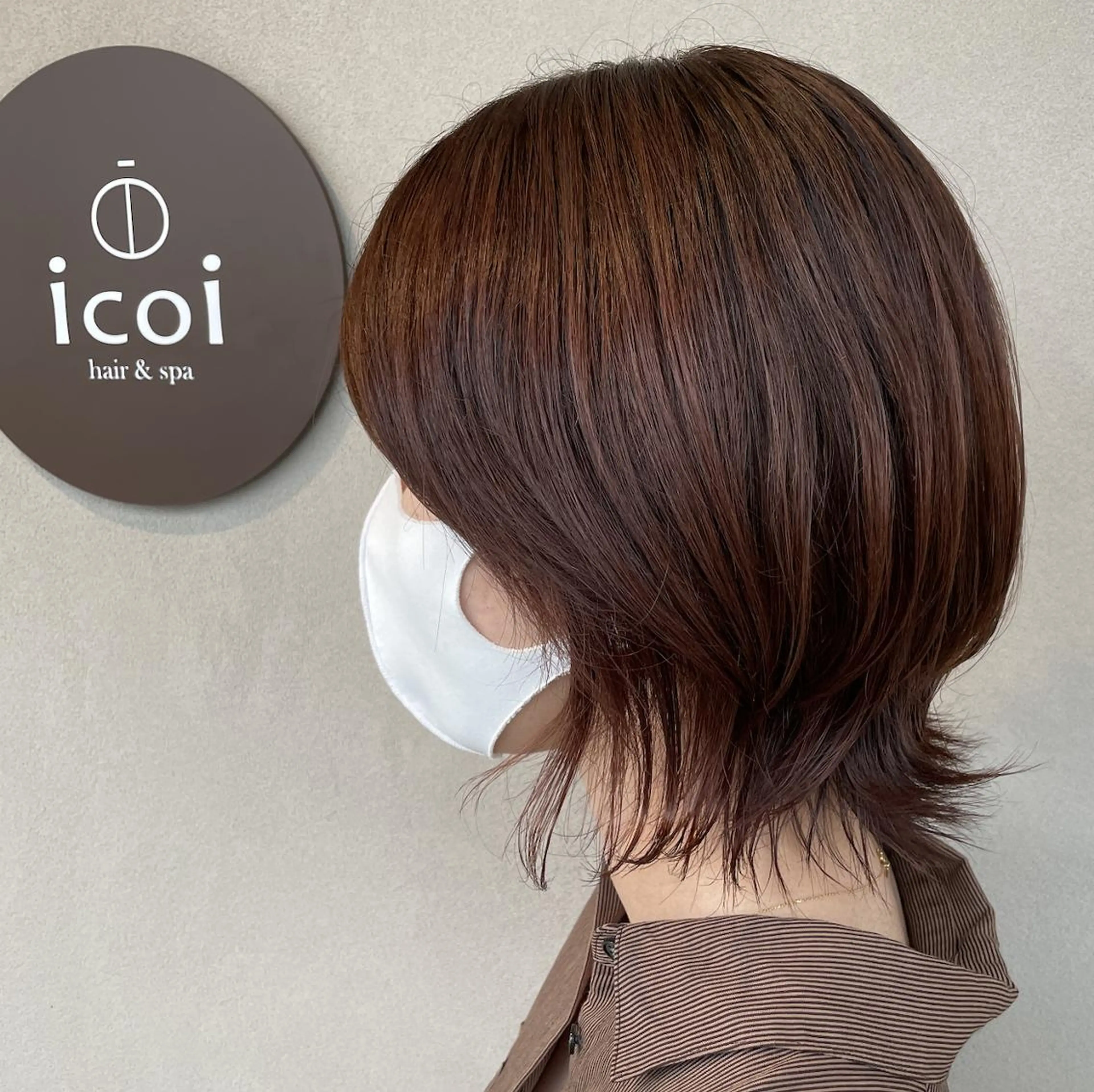 ショート ボブ 外ハネヘア カット ヘアカラー トリートメント 渡邉 瑞生のヘアスタイル