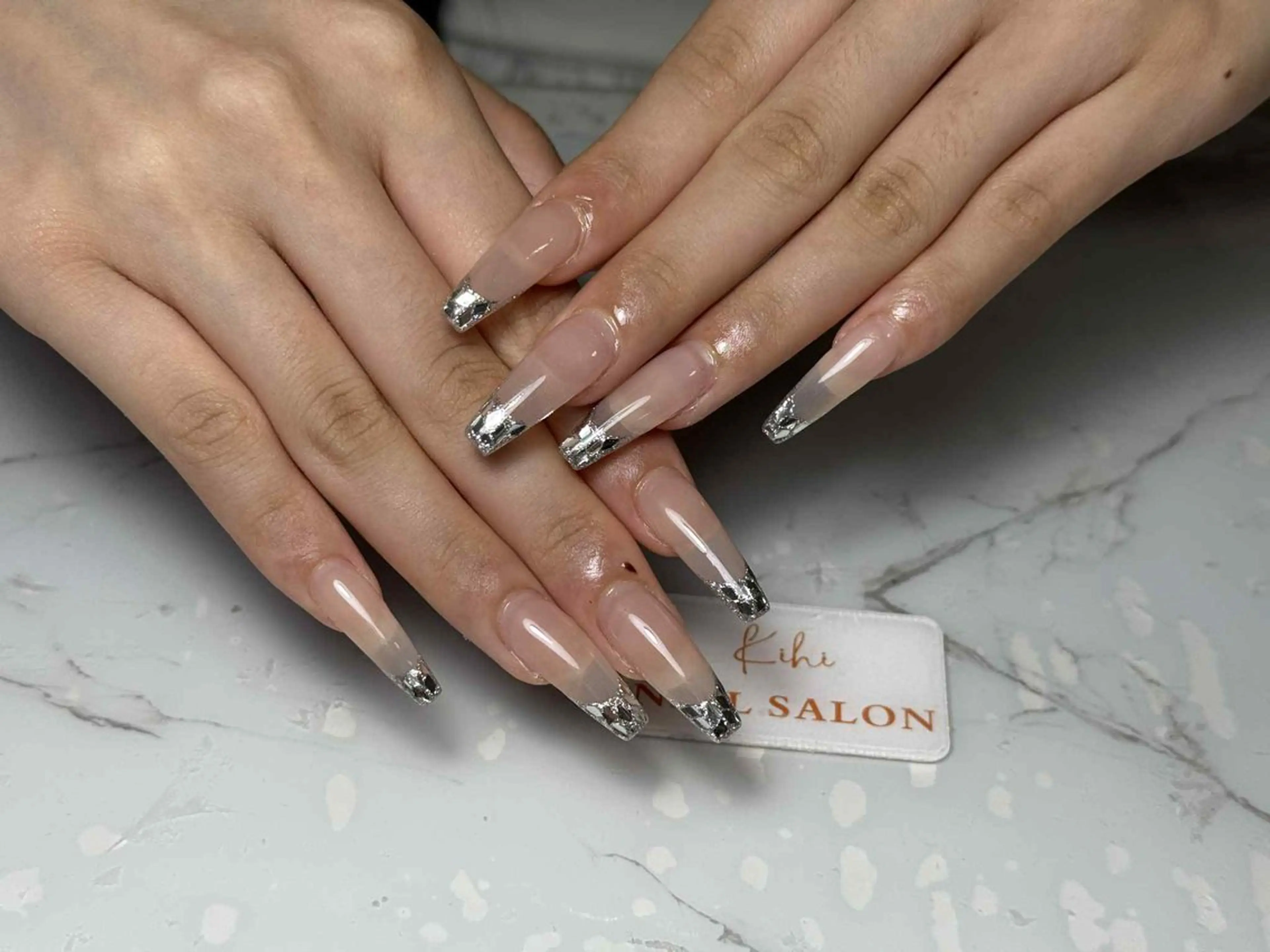 ネイル アートネイル フレンチネイル ジェルネイル グラデーション 韓国ネイル ハンドネイル さくら💮💮 【オフ無料】のネイルデザイン